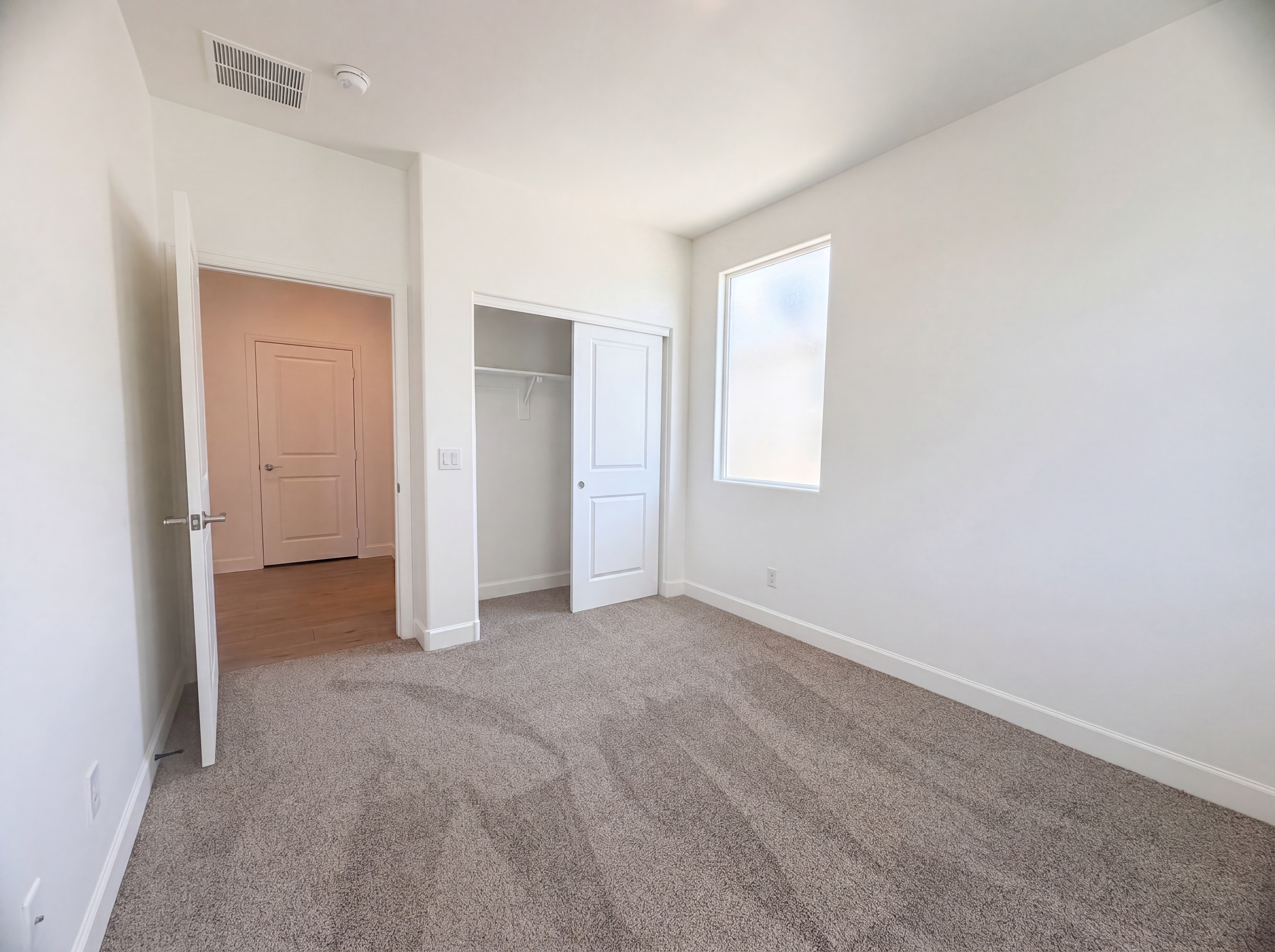 Photo 11 of 21 of 37647 N Bentgrass Rd, San Tan Valley, AZ