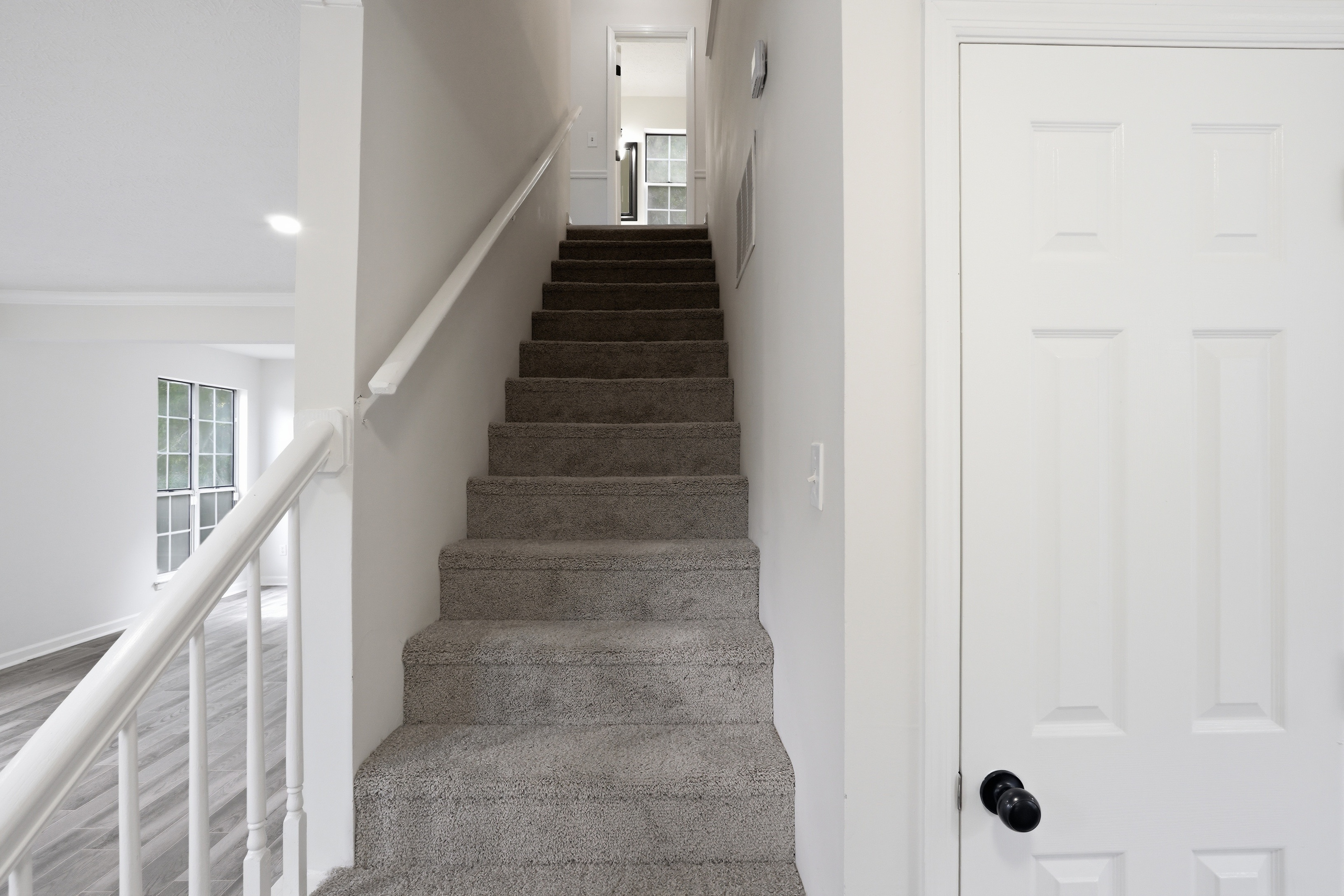 Photo 13 of 43 of 4389 Southvale Dr, Decatur, GA