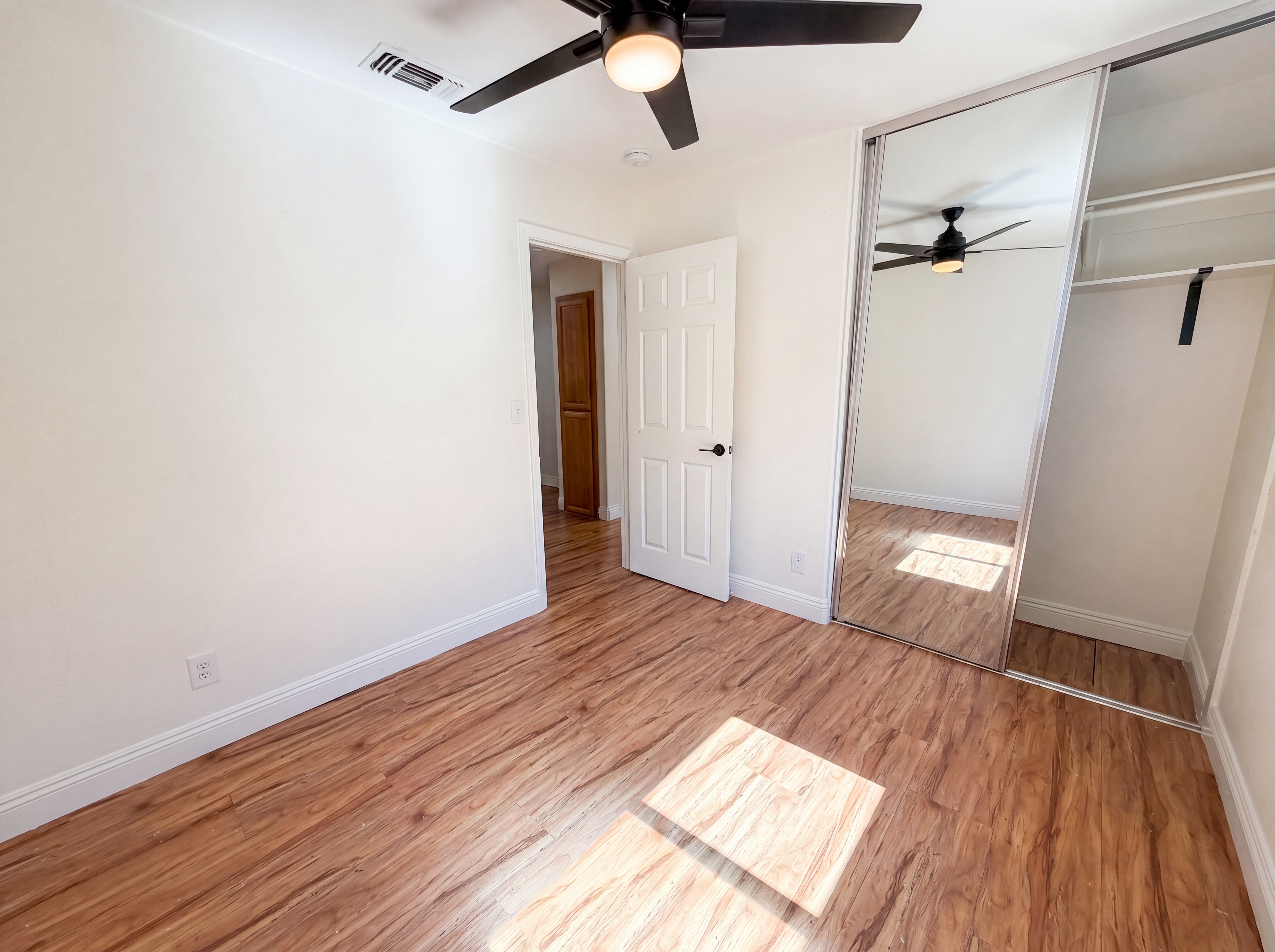 Photo 14 of 27 of 3740 Blackfoot Way, Antelope, CA