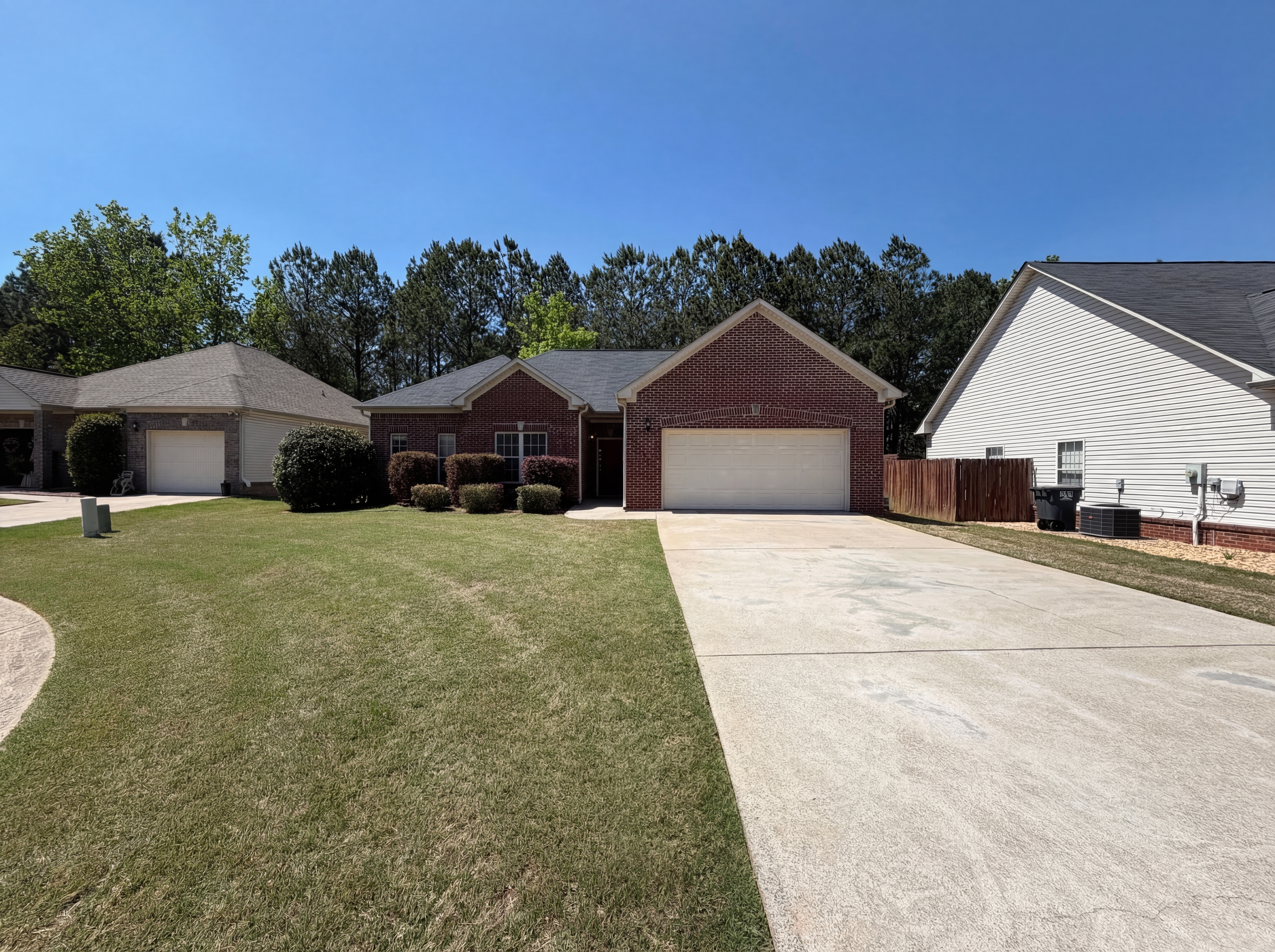 Photo 17 of 18 of 4170 Hathaway Ln, Mount Olive, AL