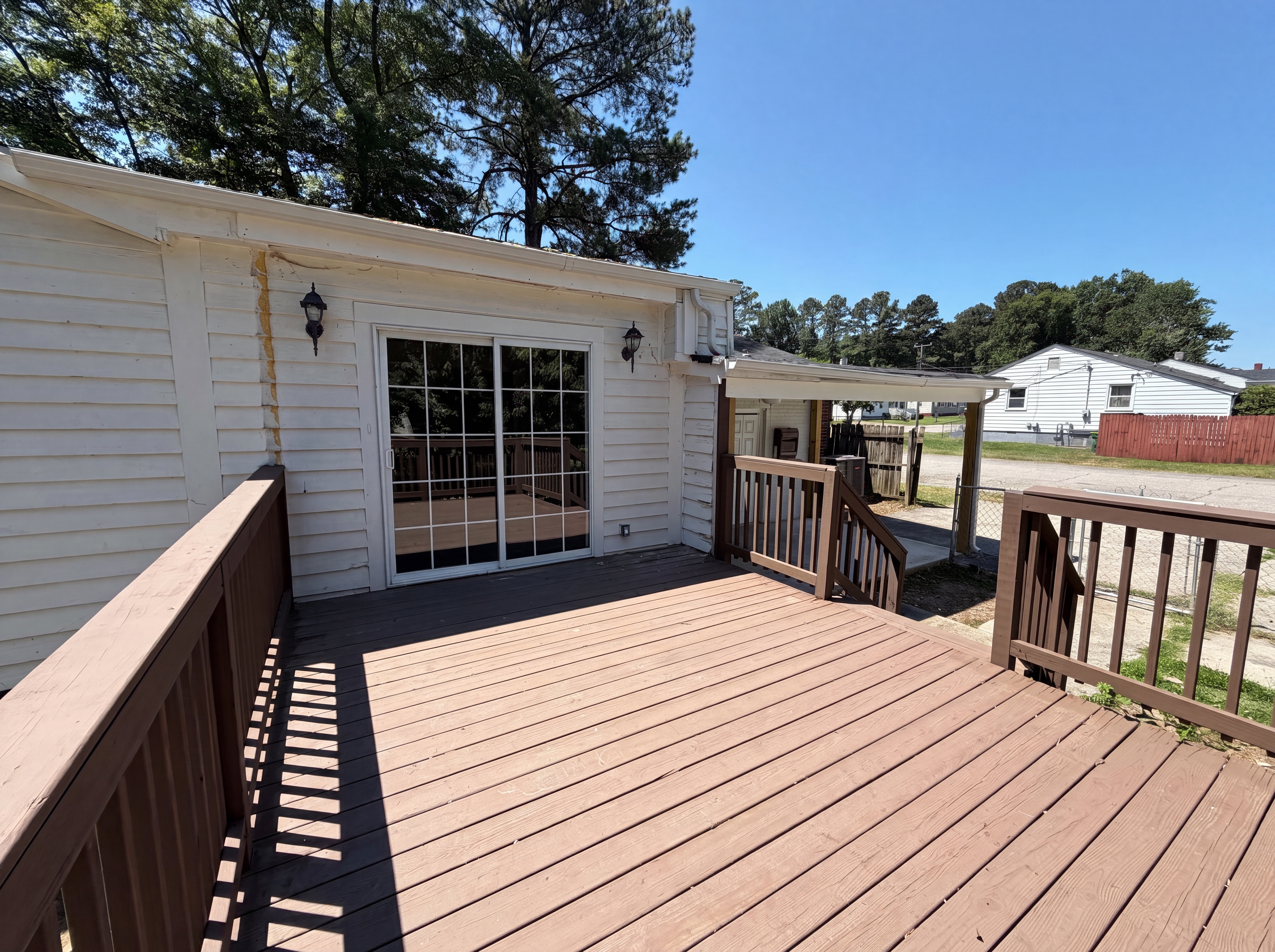 Photo 5 of 17 of 2807 Clingman St, Hopewell, VA