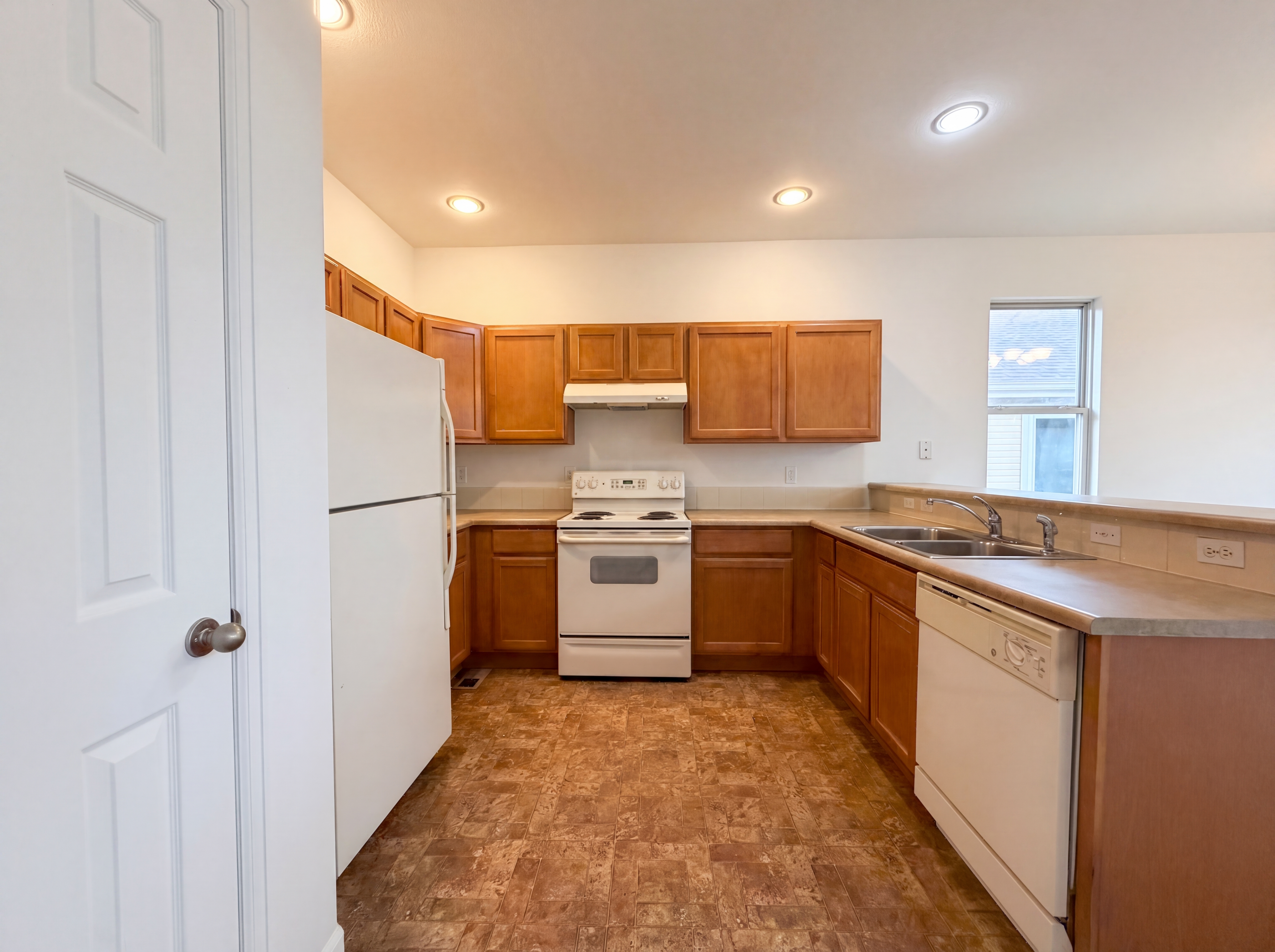 Photo 2 of 42 of 10184 Ferncrest St, Firestone, CO