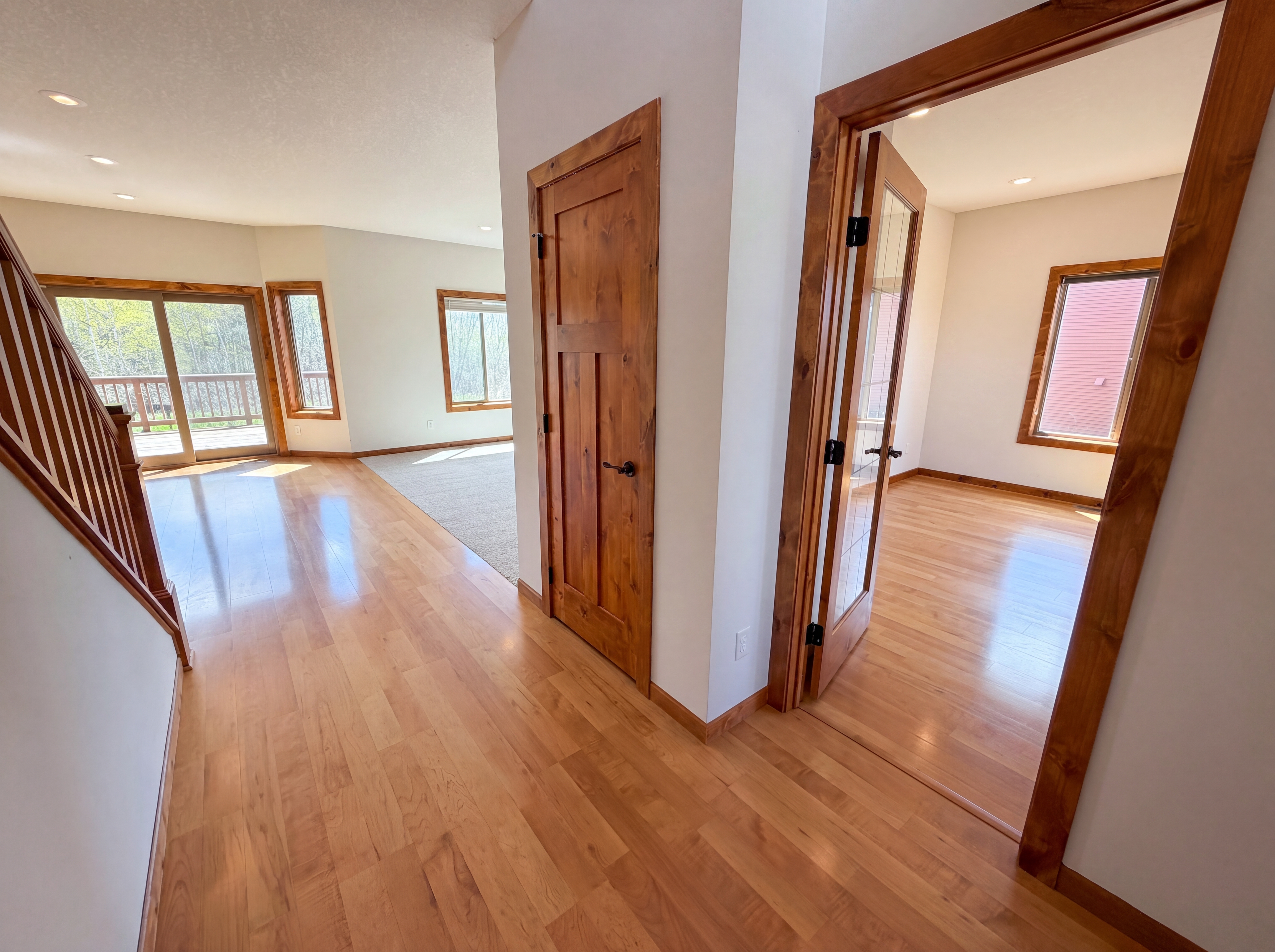 Photo 10 of 34 of 3072 Nottingham Rd S, St. Cloud, MN