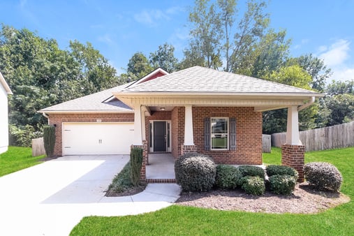 Photo 1 of 16 of 118 Winterwood Ct, Roebuck, SC