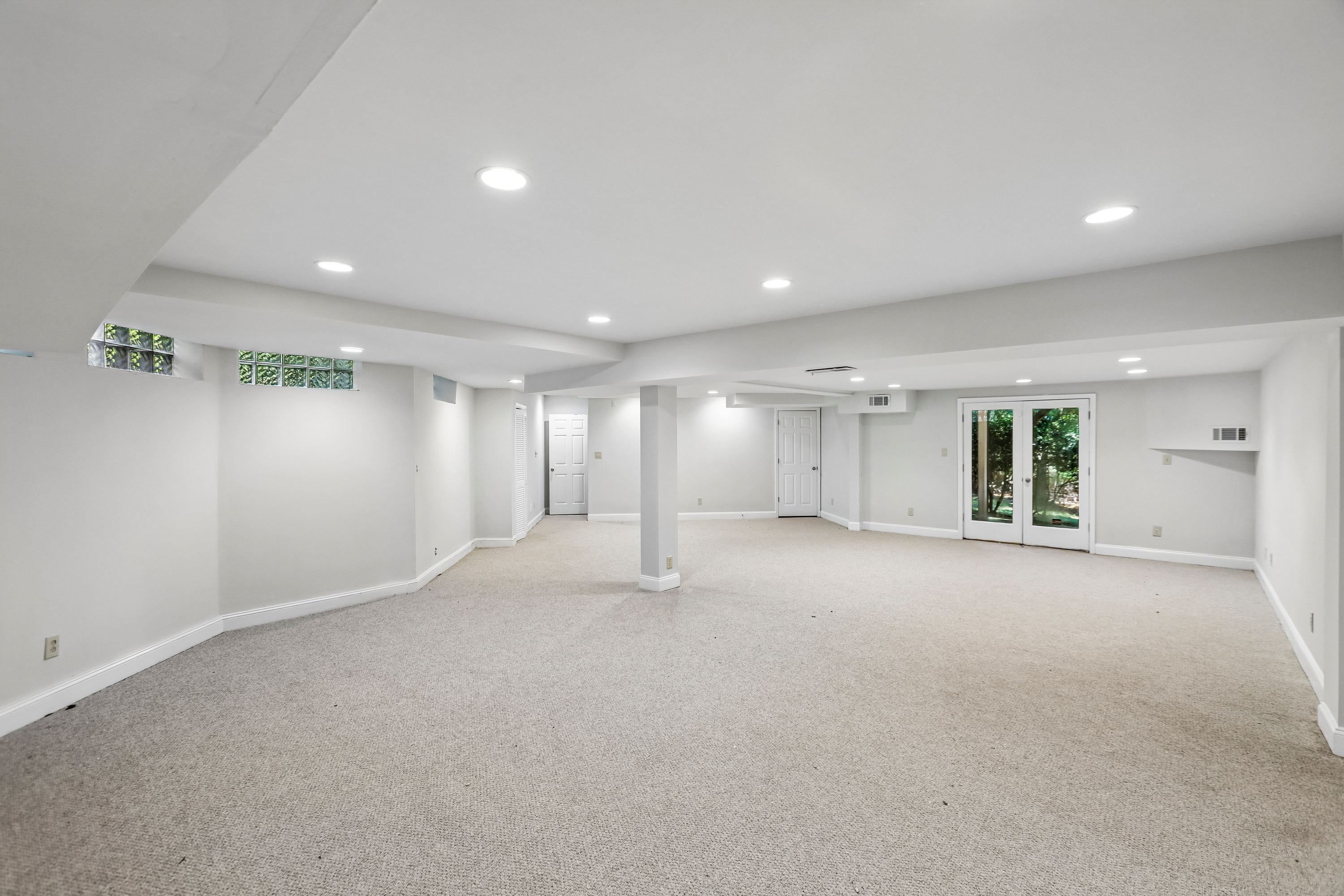 Photo 32 of 40 of 6104 Crupper Ct, Raleigh, NC
