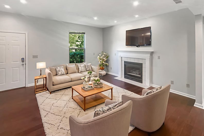 Property photo 2 of 1463 Pippin Ct