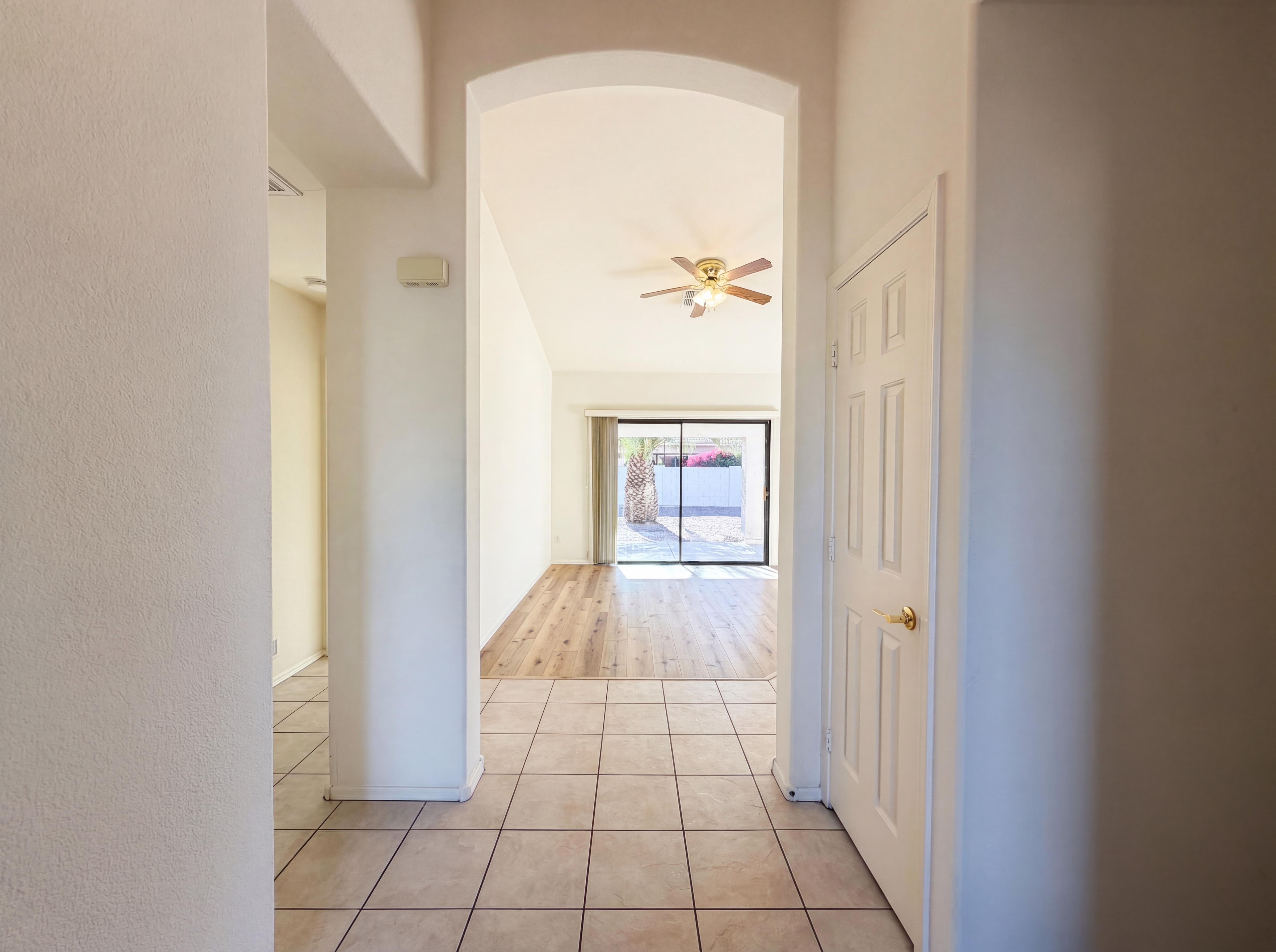 Photo 7 of 16 of 25210 S Wyoming Ave, Sun Lakes, AZ