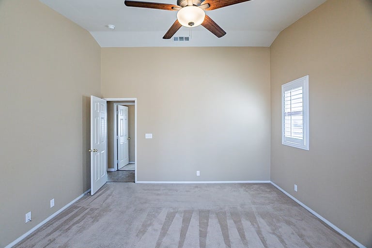 Photo 19 of 23 - 21250 Seibel Ln, Apple Valley, CA 92308