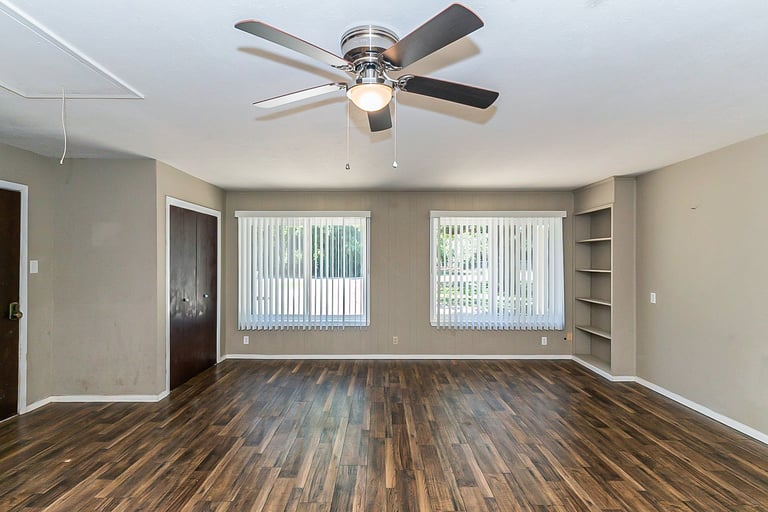 Photo 8 of 23 - 1500 Arvel Cir, Azle, TX 76020