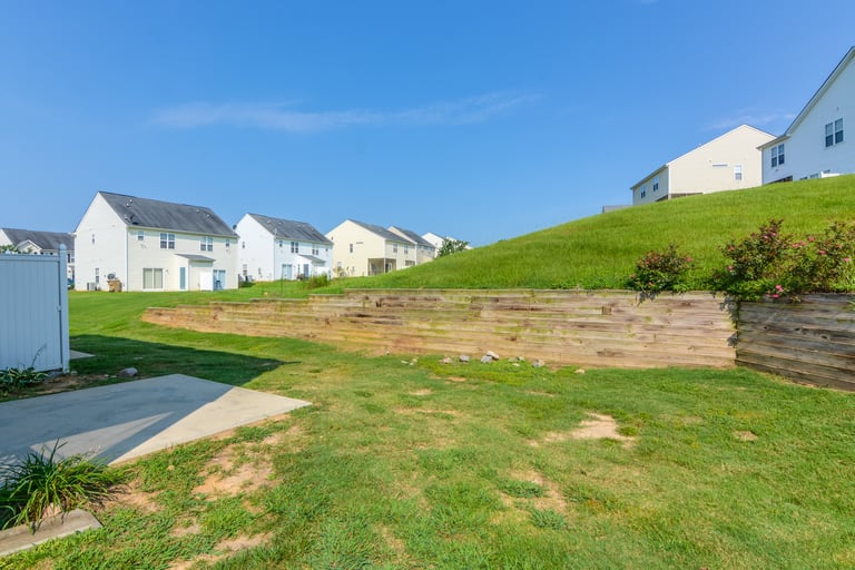 Photo 17 of 17 - 620 Woodson Dr, Clayton, NC 27527