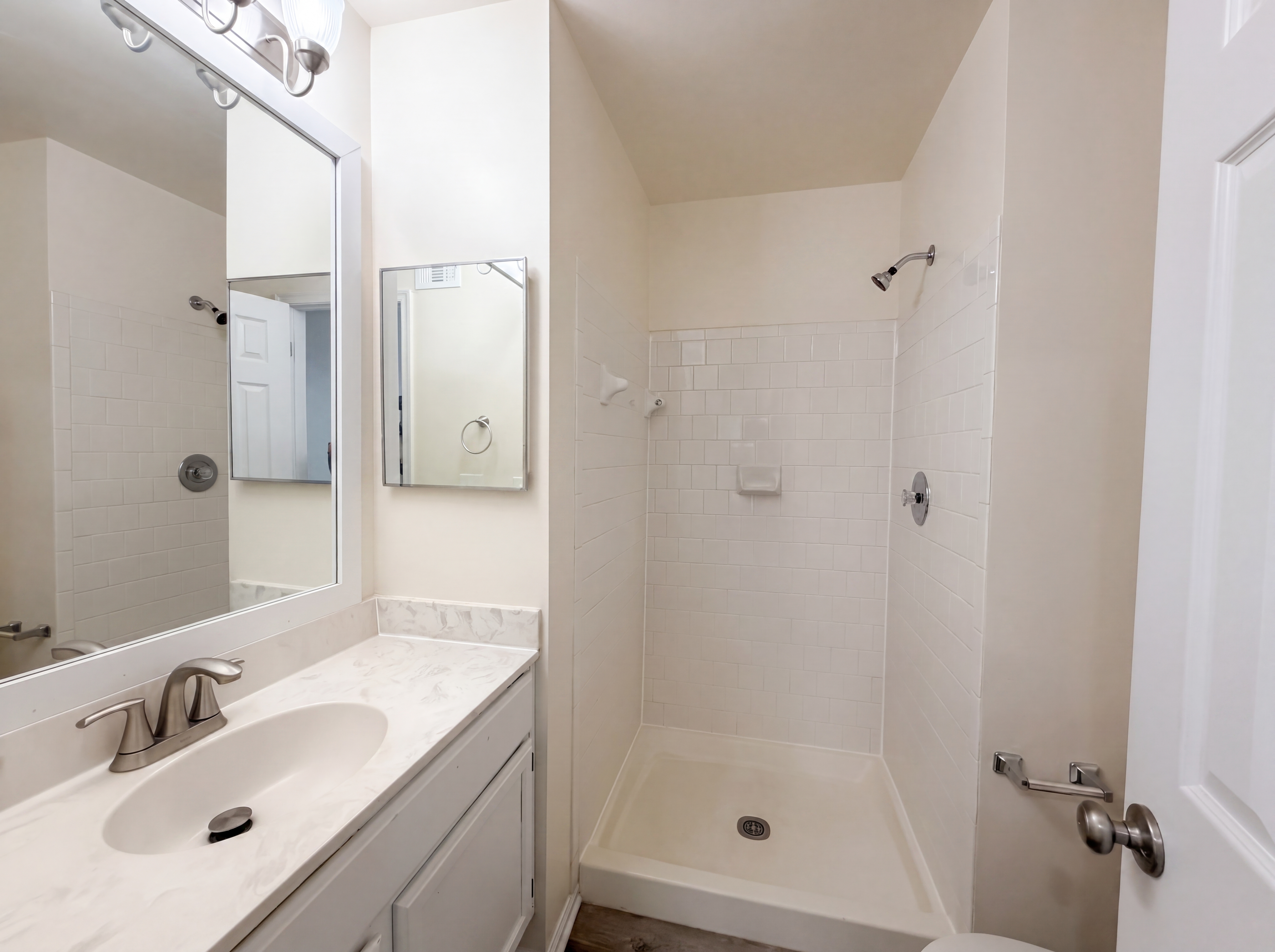 Photo 32 of 53 of 8641 Centerton Ln, Manassas, VA