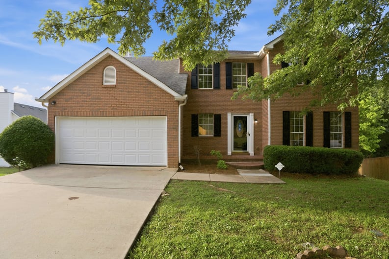 Property photo 1 of 3825 Cedar Trace Ln