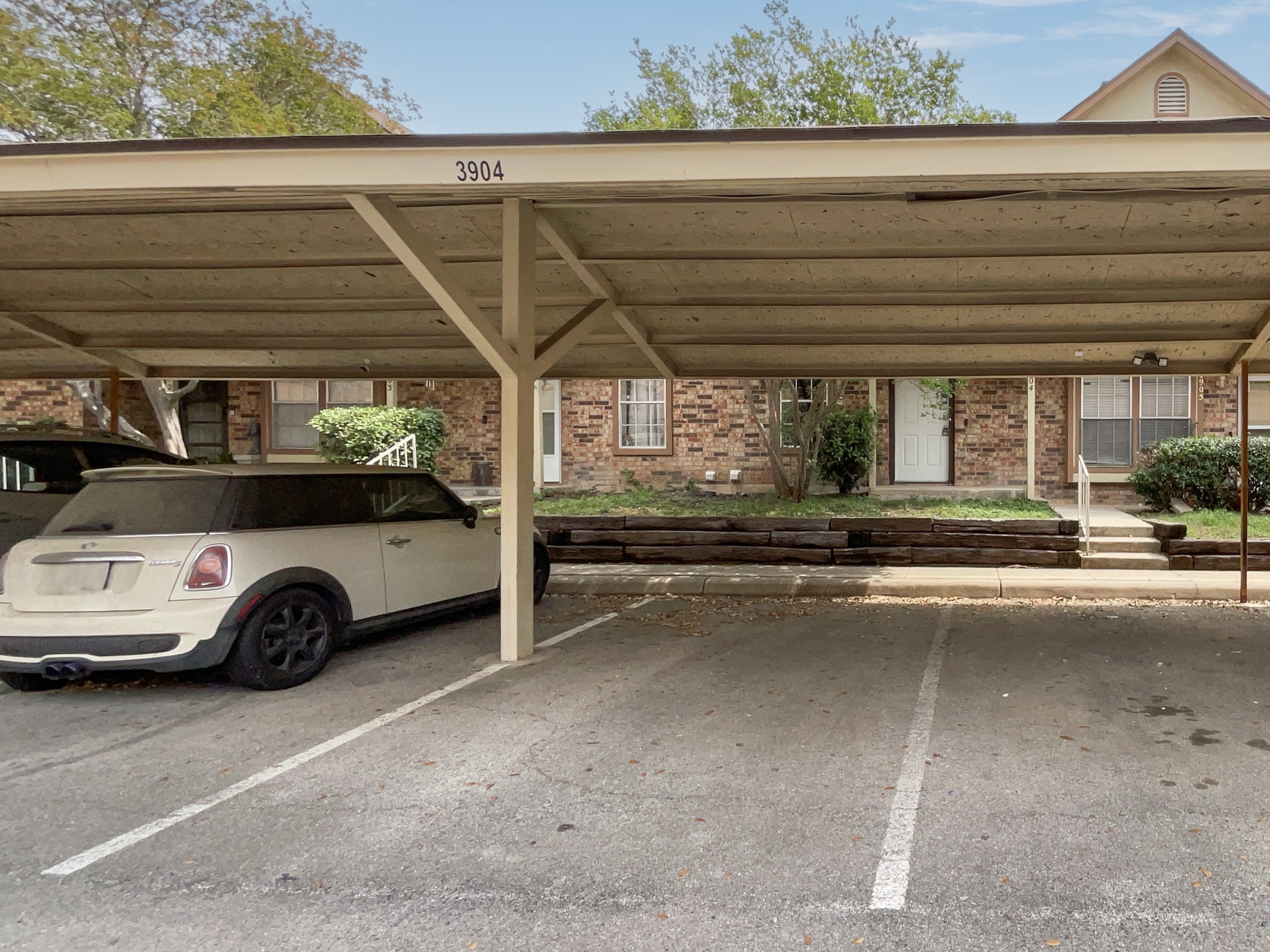 Photo 19 of 21 of 7880 Micron Dr, San Antonio, TX