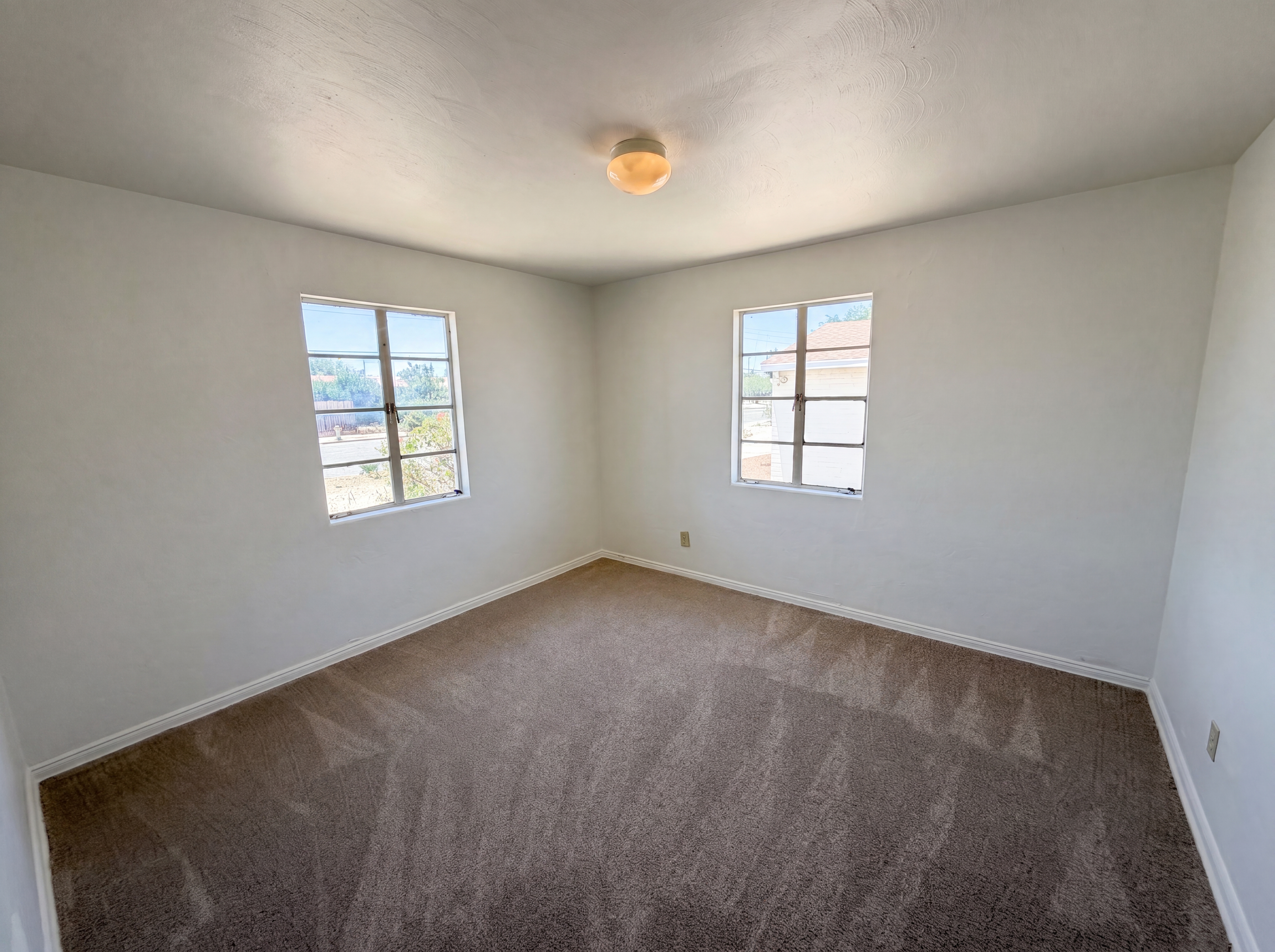 Photo 12 of 22 of 457 E Pastime Rd, Tucson, AZ