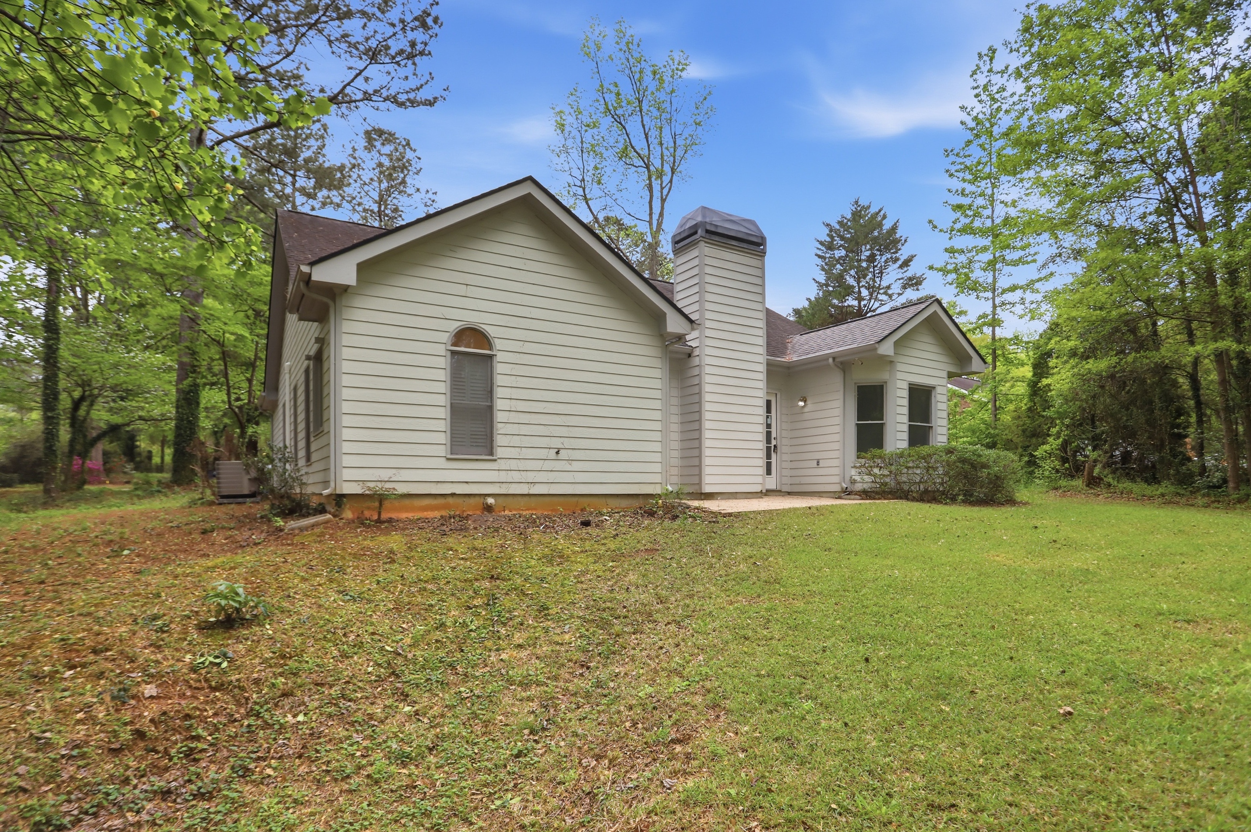 Photo 25 of 31 of 120 Brookstone Ct, Athens, GA