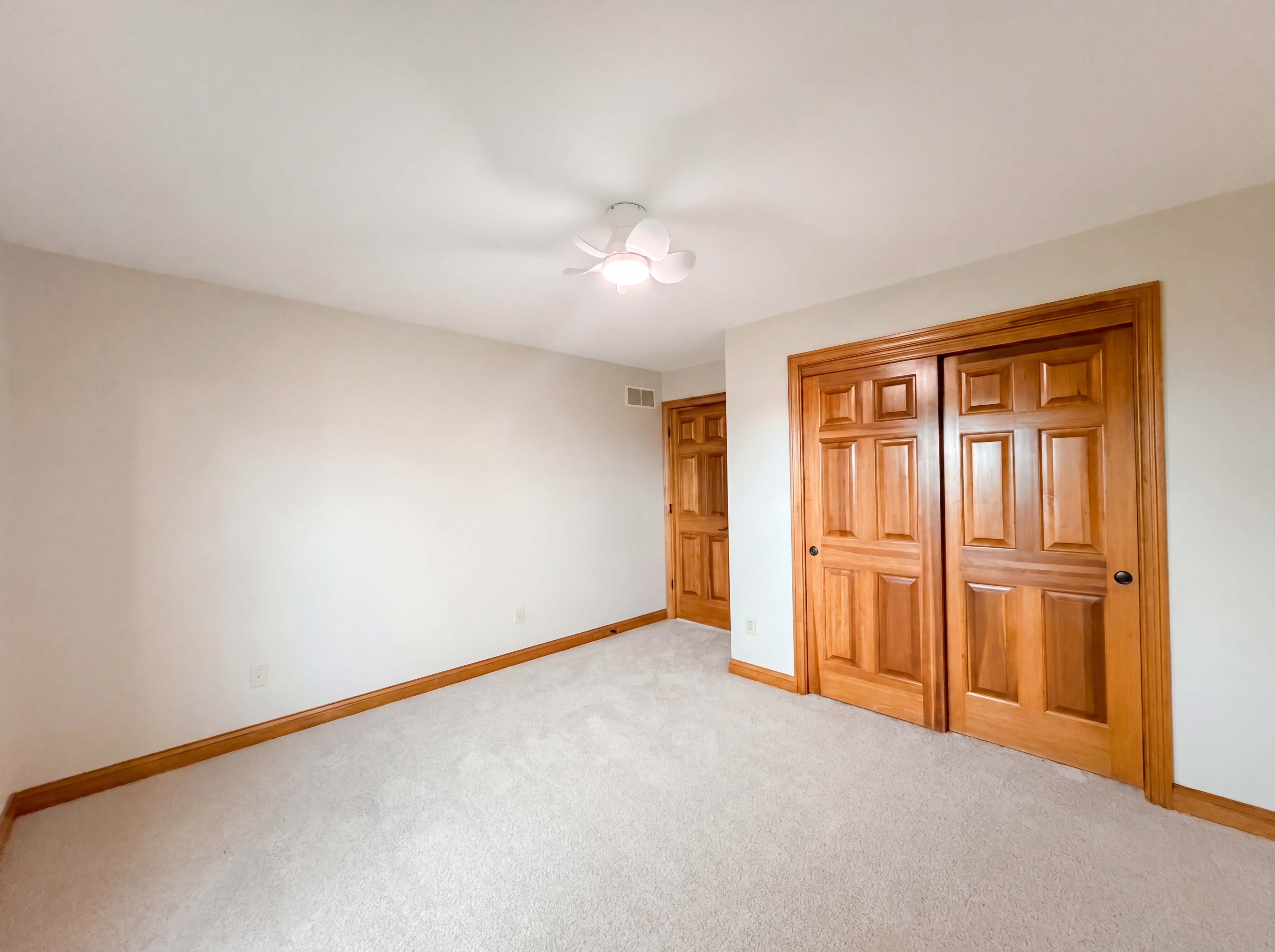 Photo 13 of 40 of 4758 Carriage Dr, Mason, OH