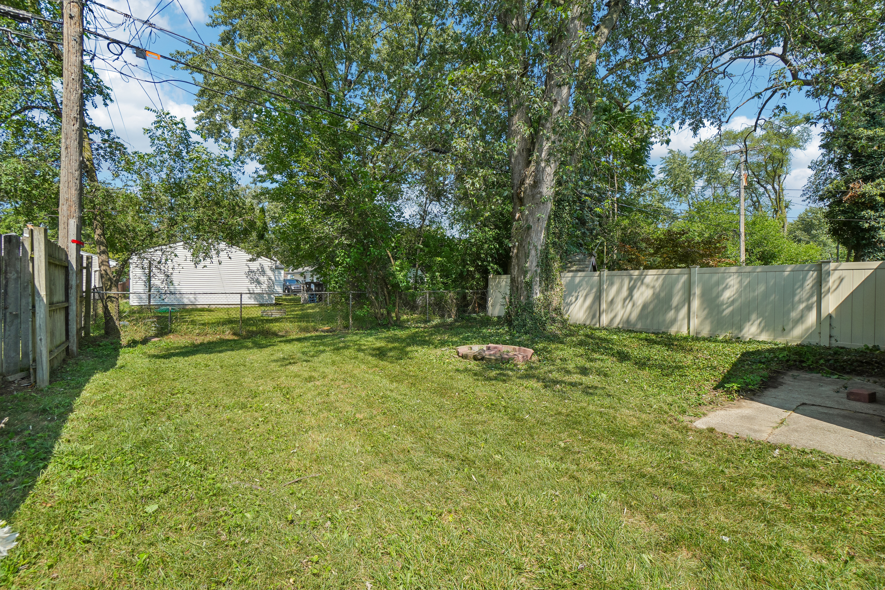 Photo 30 of 40 of 24346 Lehigh St, Dearborn Heights, MI