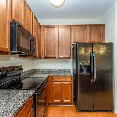 Property photo 2 of 380 Flyway Rd