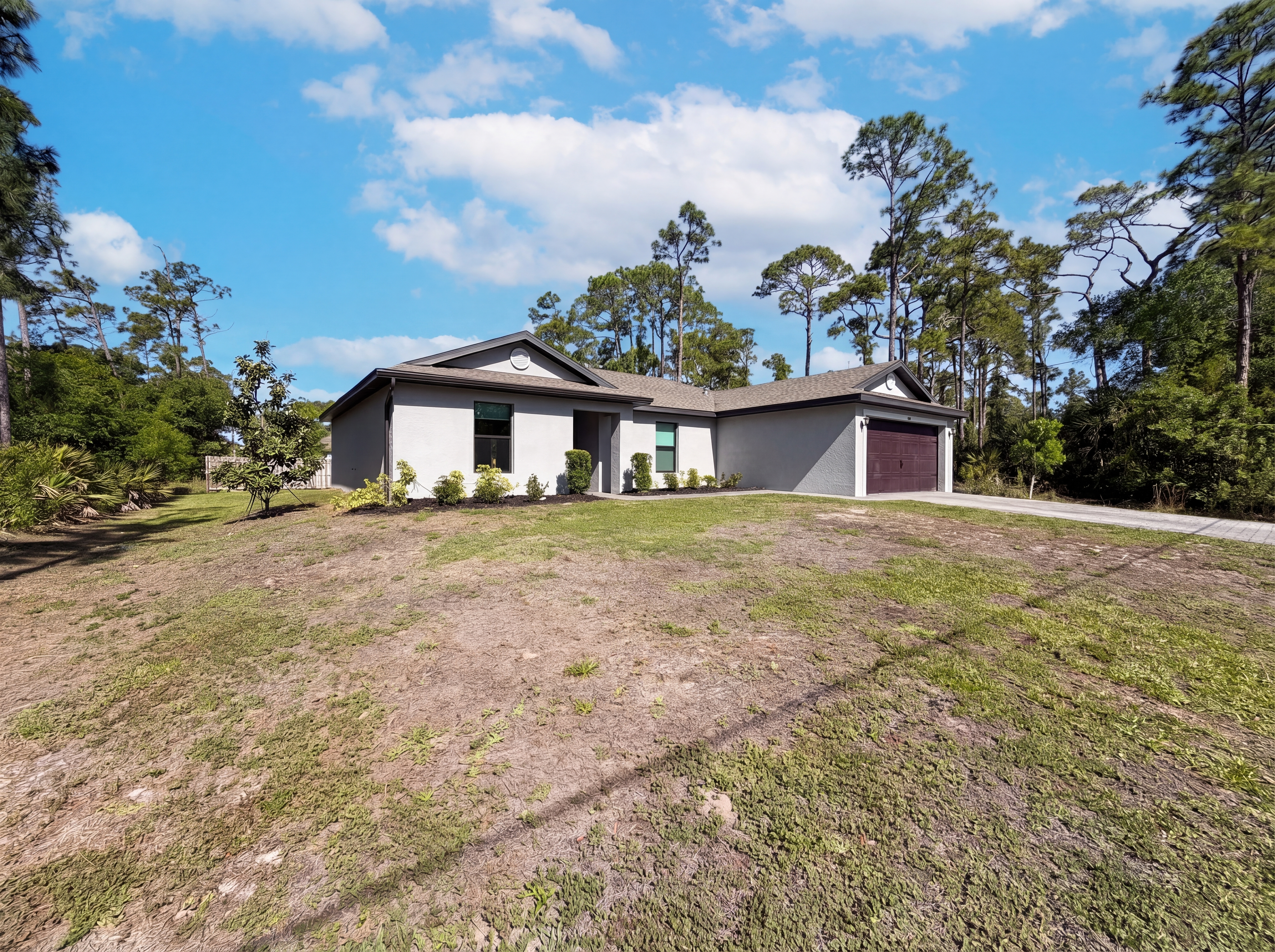 Photo 8 of 29 of 5163 Tarpon St, North Port, FL