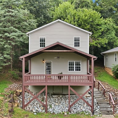 Property photo 1 of 240 Jay St