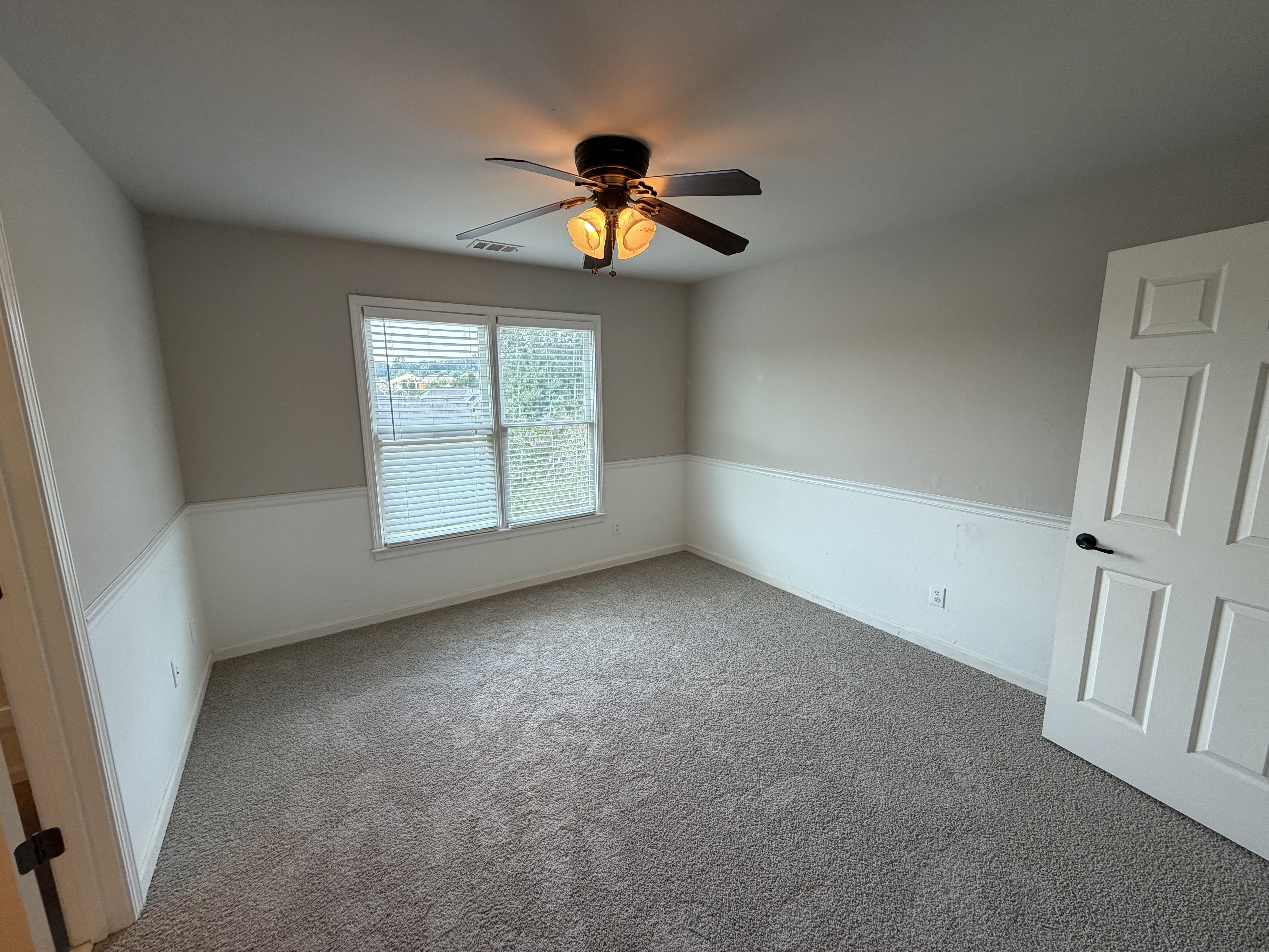 Photo 11 of 74 of 7047 Tree House Way, Flowery Branch, GA