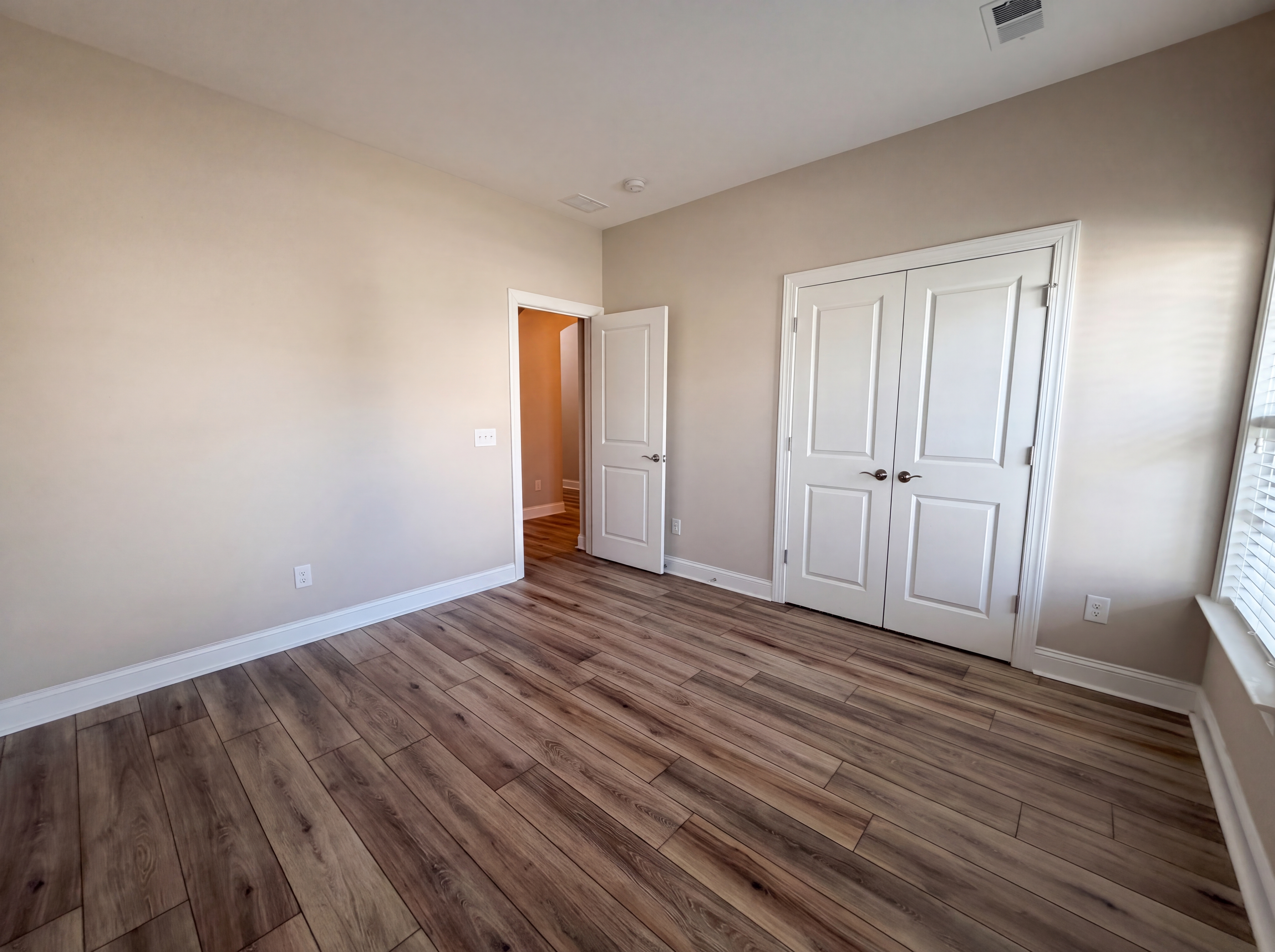 Photo 14 of 20 of 537 Nandina Dr, Goose Creek, SC
