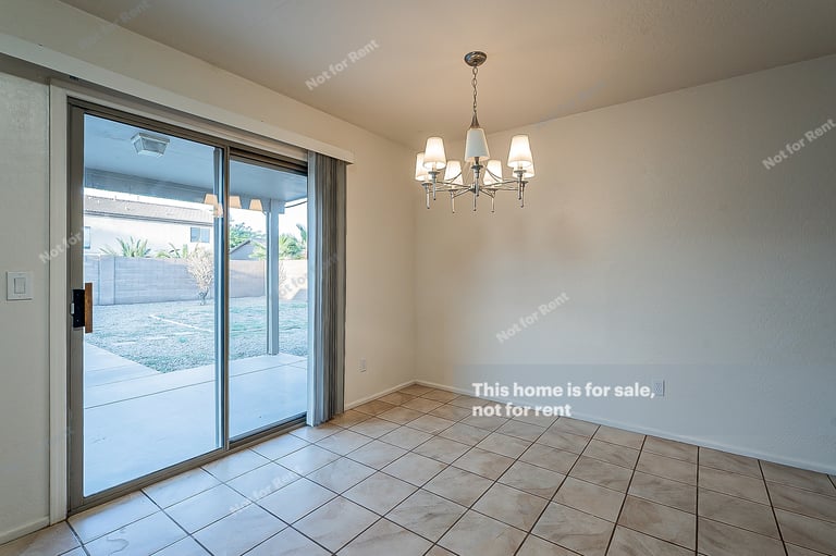 Photo 10 of 19 - 43866 W Sagebrush Trl, Maricopa, AZ 85138