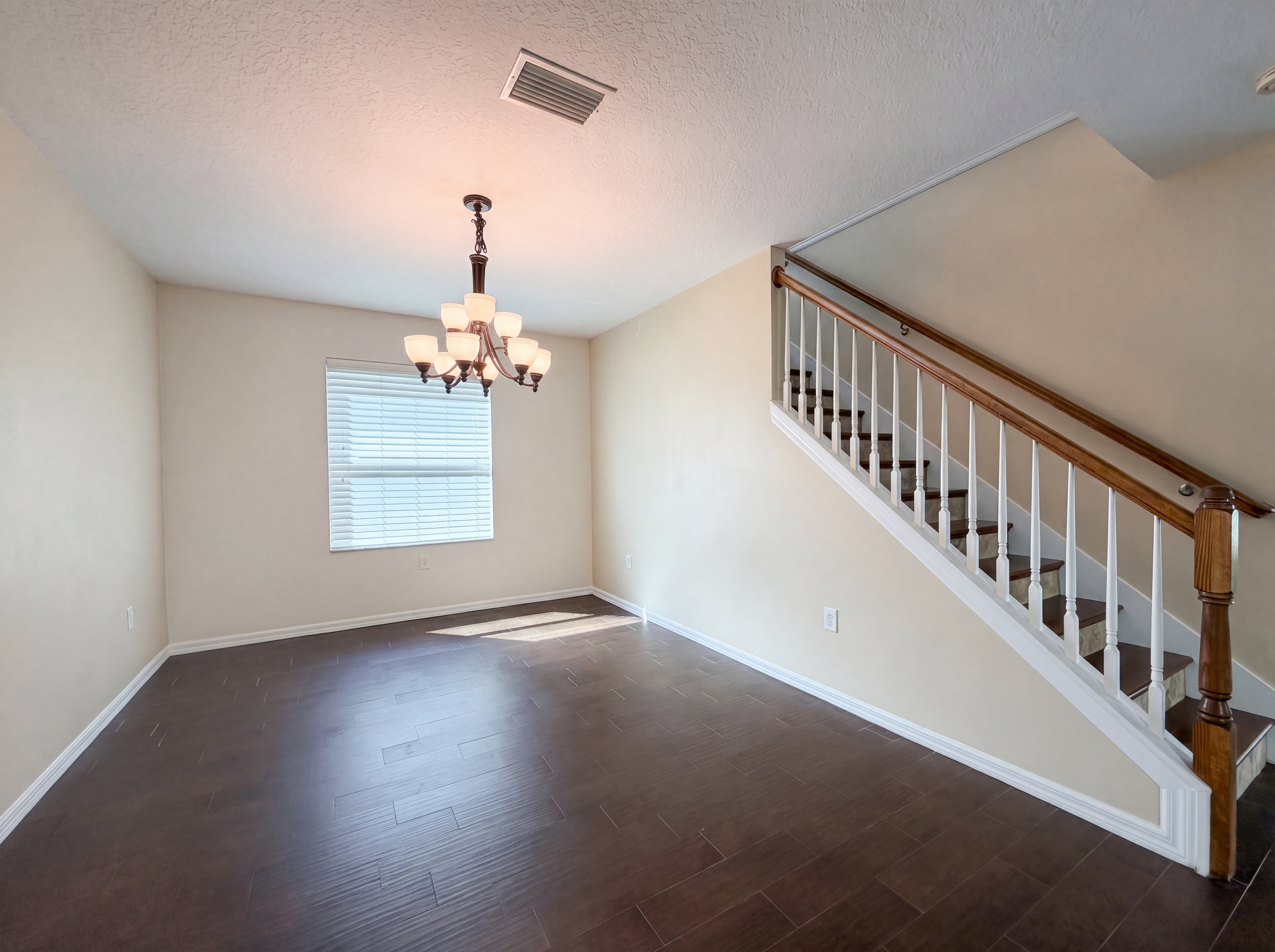 Photo 6 of 36 of 12437 Field Point Way, Spring Hill, FL
