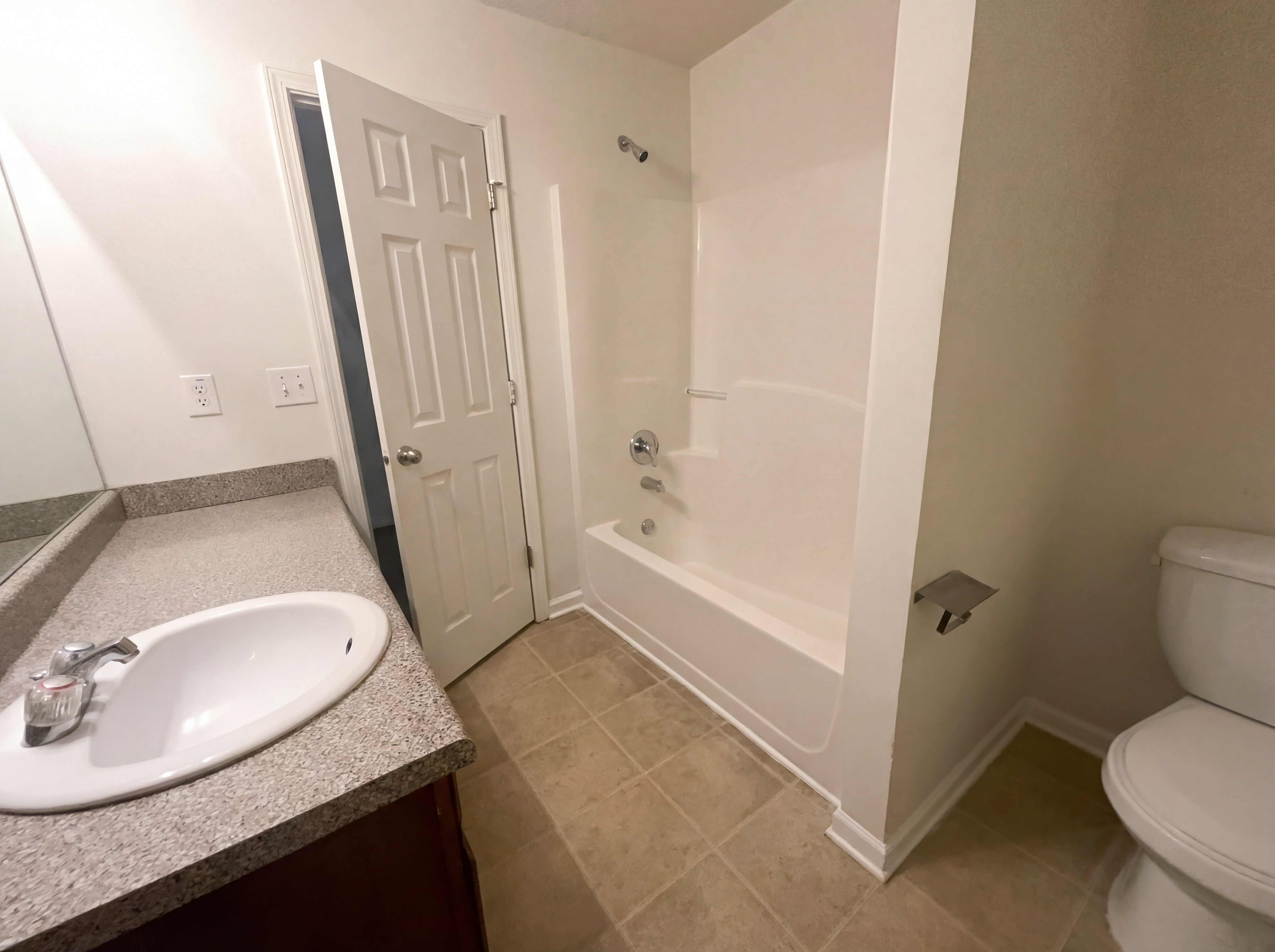 Photo 13 of 22 of 1630 Tigris Ct, Atlanta, GA