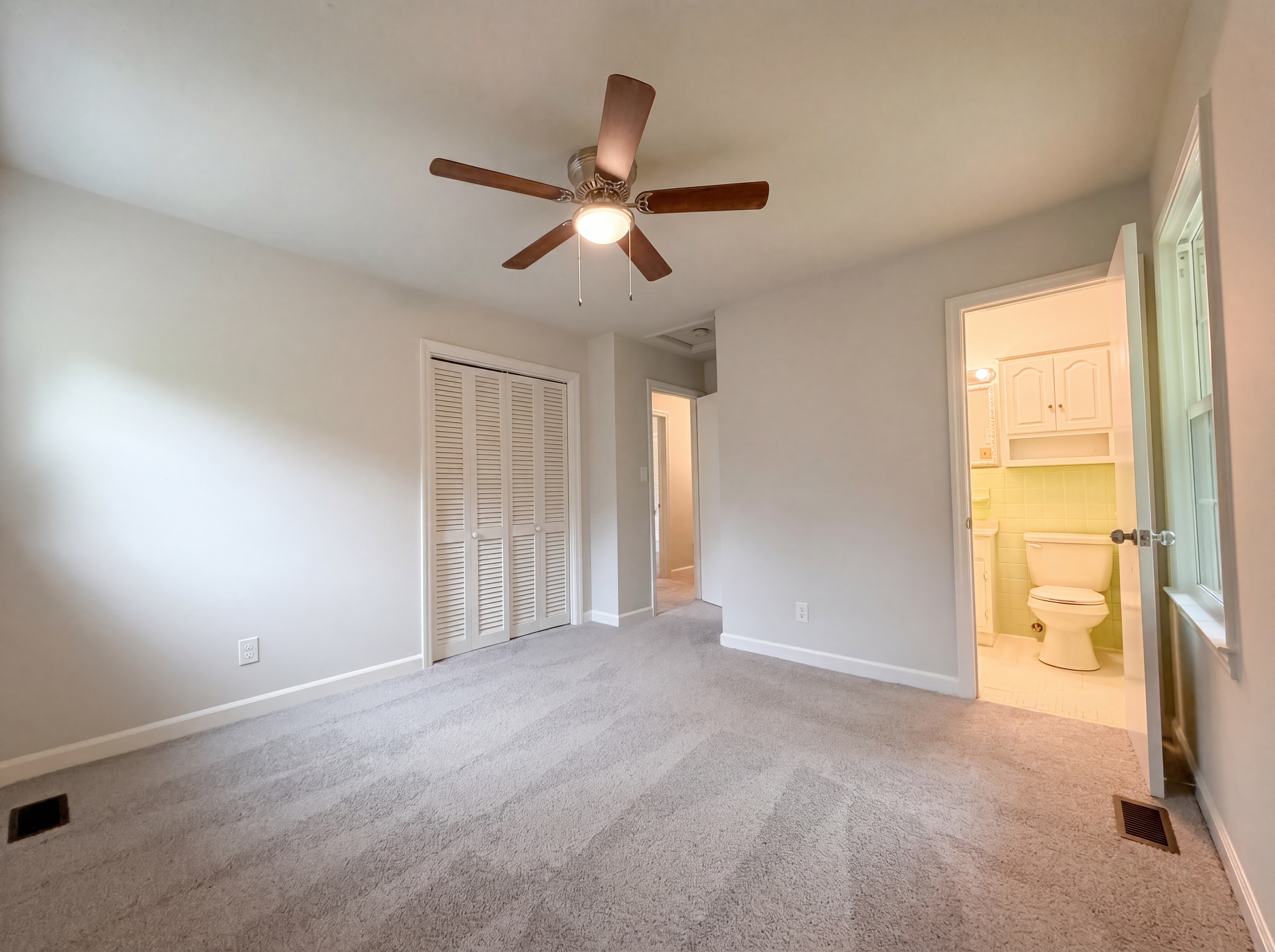 Photo 4 of 17 of 1537 Mintz Ave, Fayetteville, NC