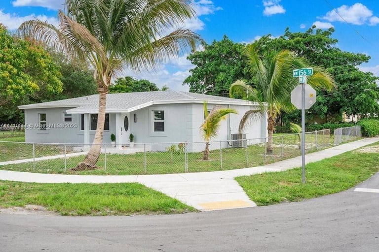 2830 NW 156th St, Opa Locka, FL 33054 Opendoor