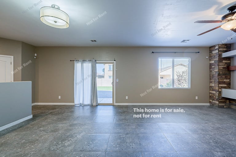 Photo 13 of 34 - 6691 S Drift Boat Dr, Tucson, AZ 85757