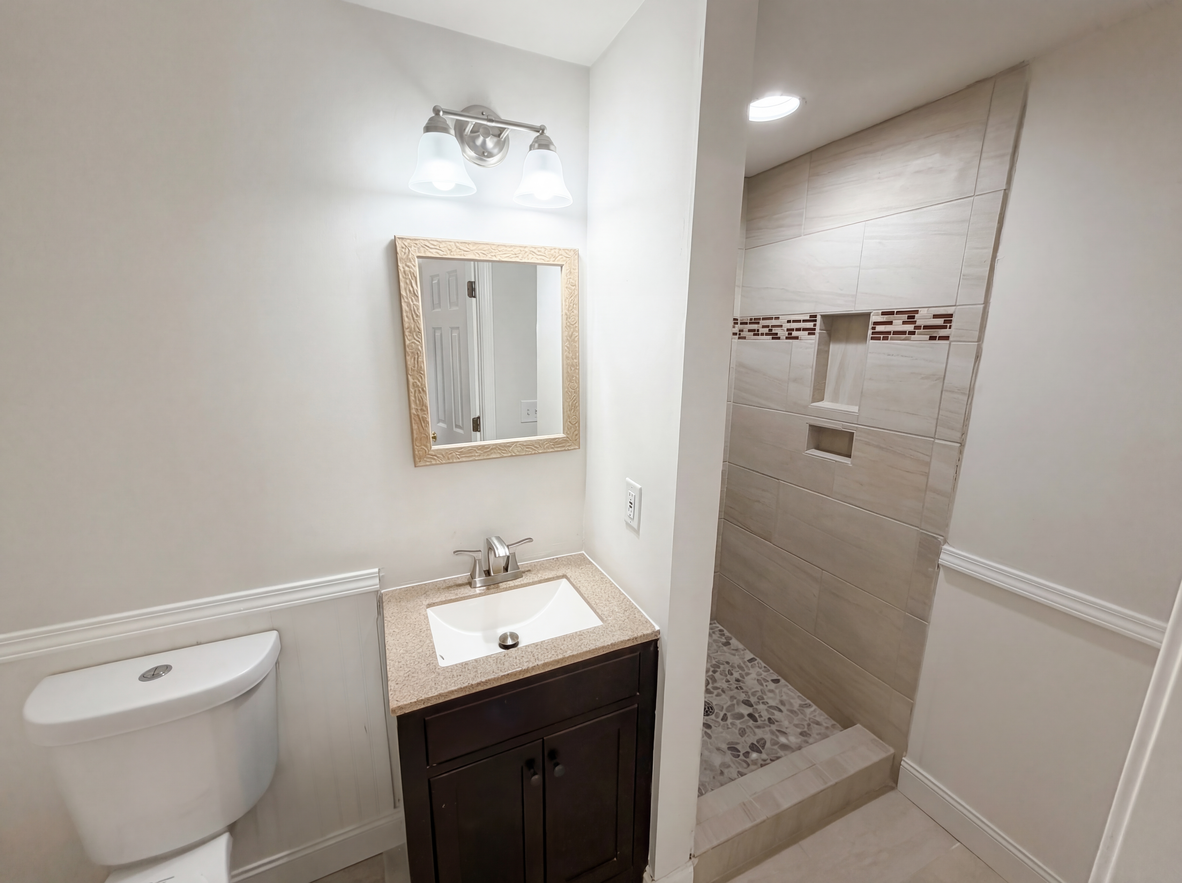 Photo 20 of 25 of 5011 Lake Holw, Douglasville, GA