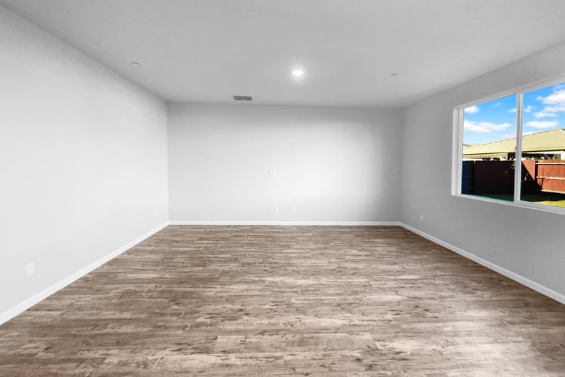 Property photo 3 of 8416 Tapies Way