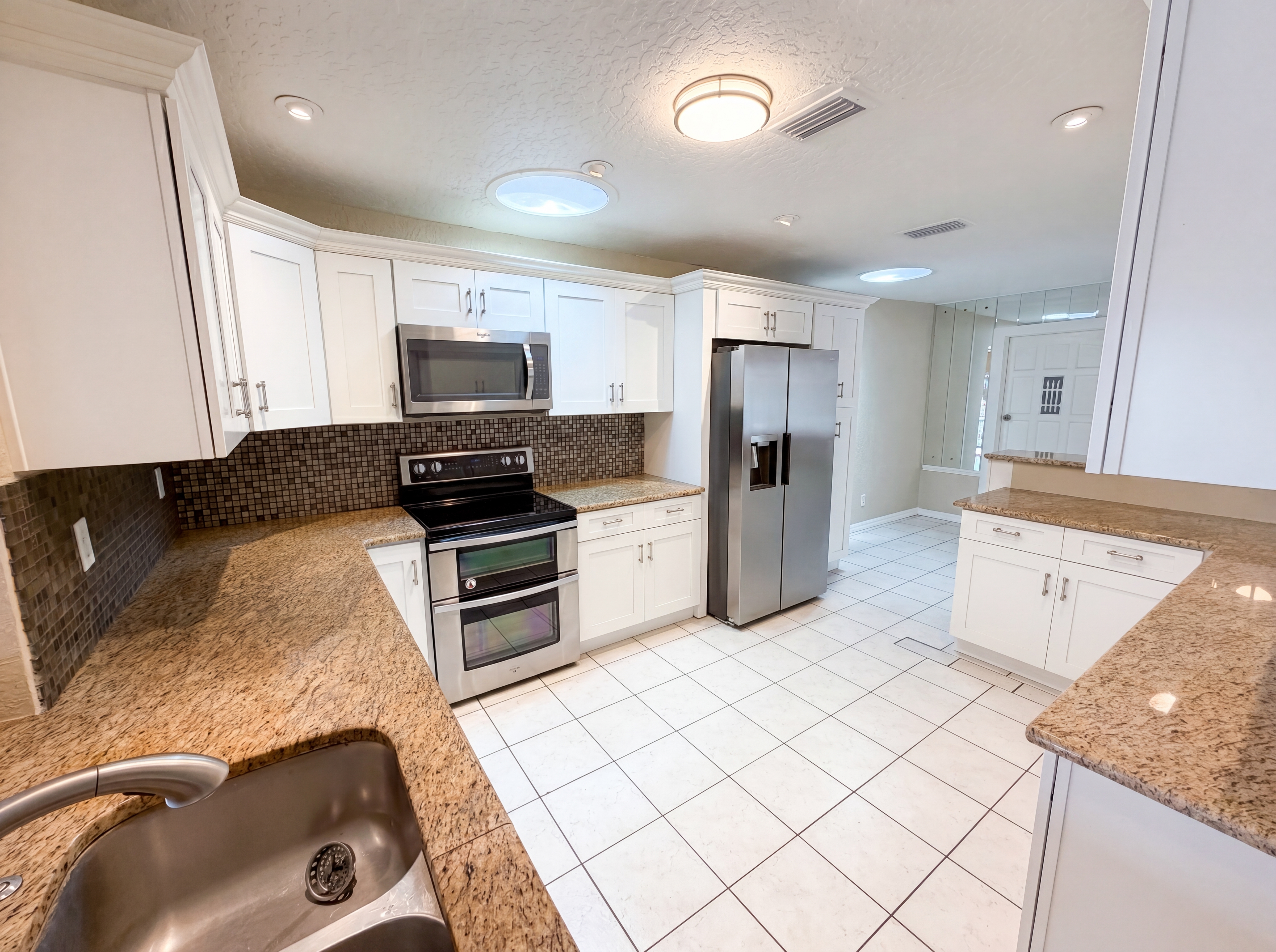 Photo 16 of 35 of 406 Skylark Blvd, Satellite Beach, FL