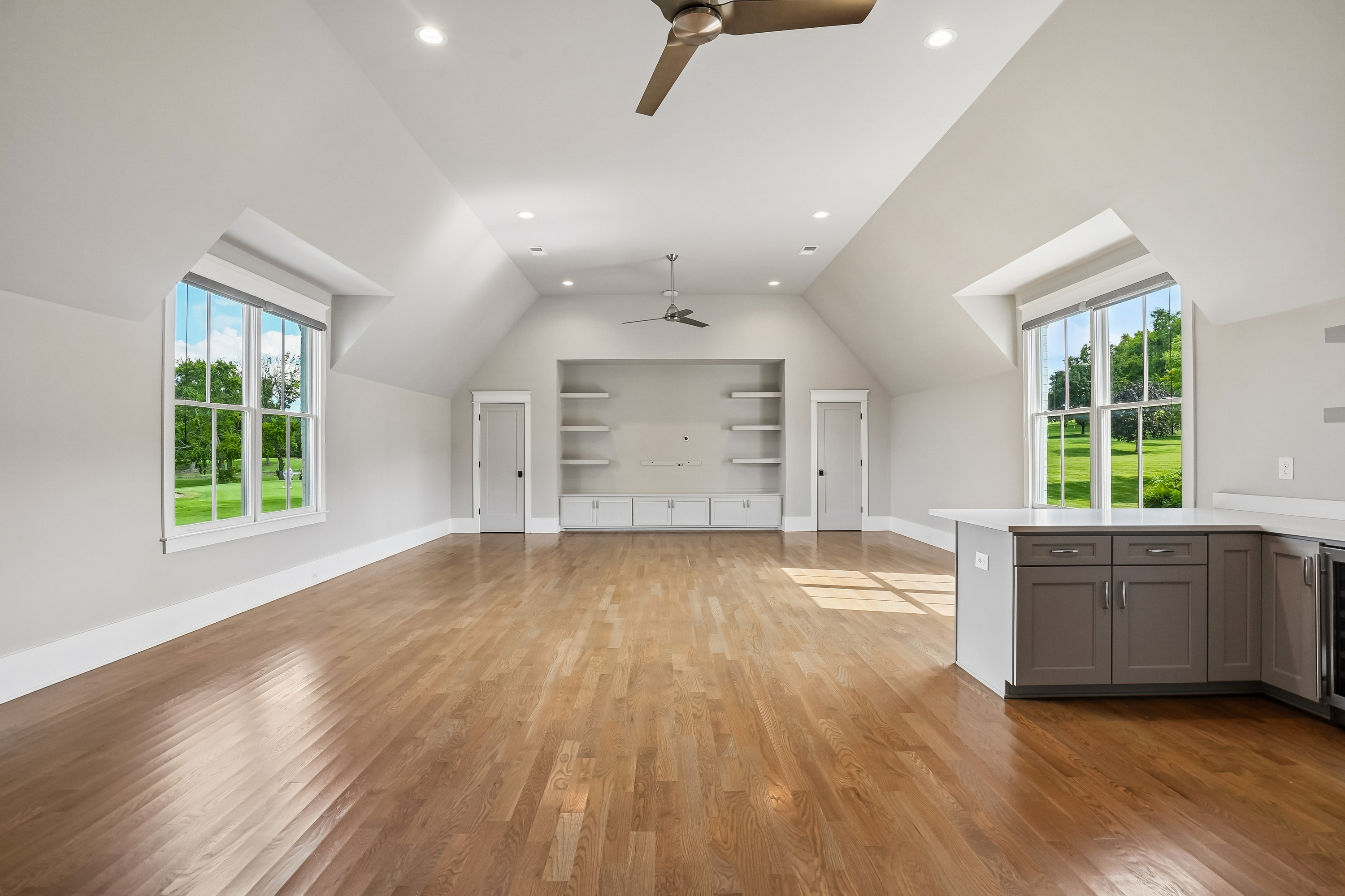 Photo 16 of 69 of 1714 Andrew Crockett Ct, Brentwood, TN