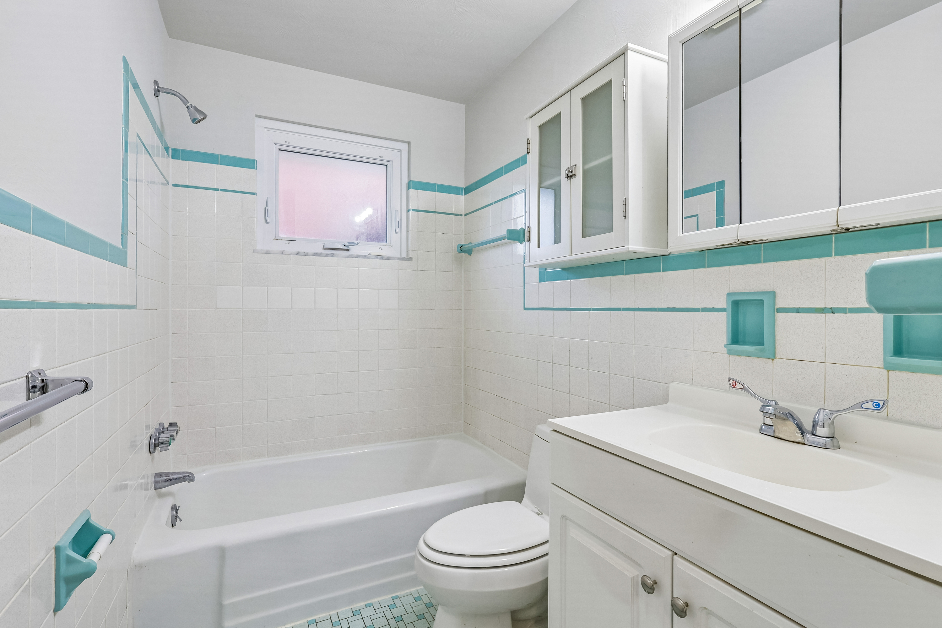 Photo 9 of 47 of 3207 Garbett St, McKeesport, PA
