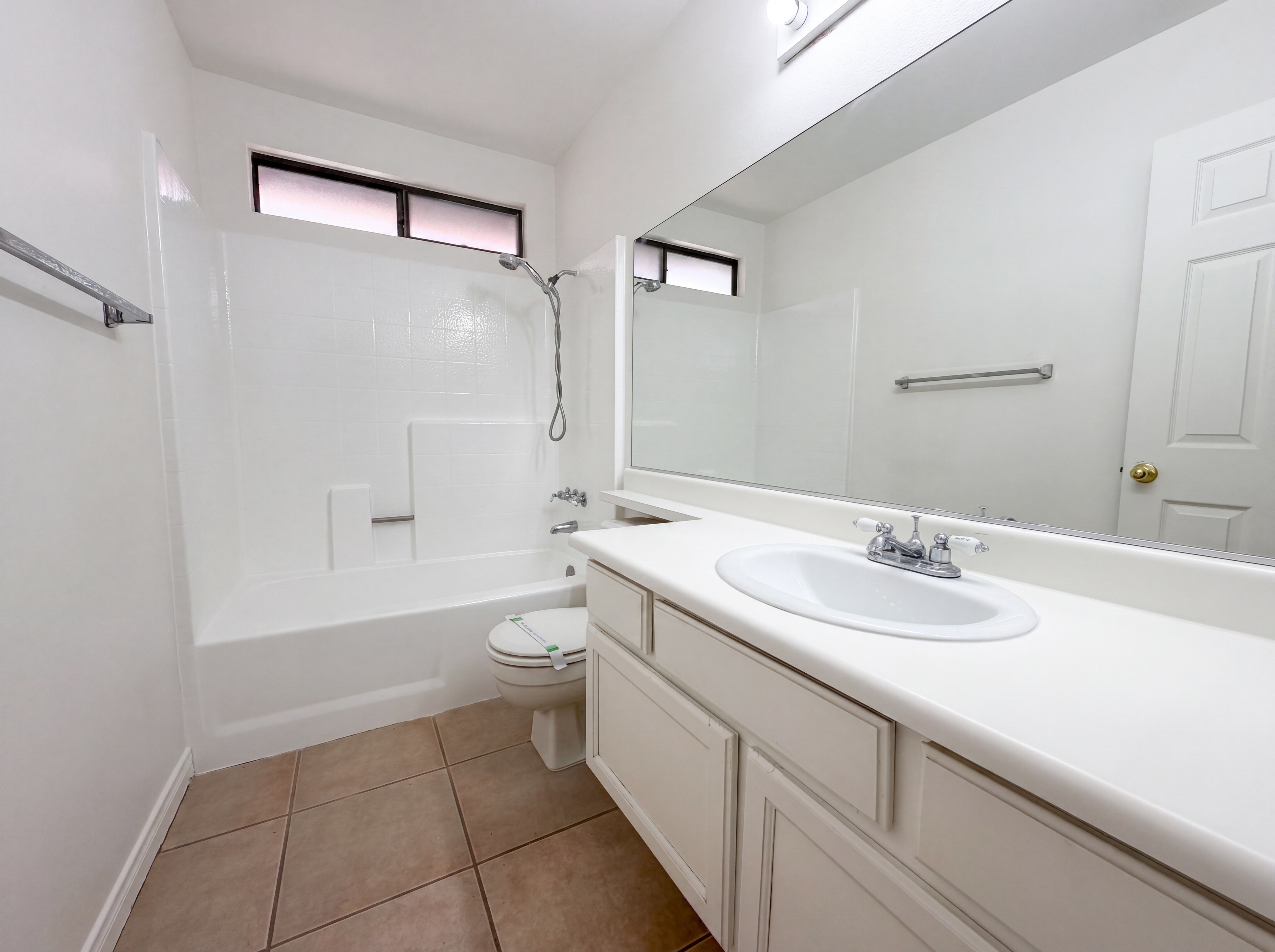 Photo 6 of 21 of 699 Thousand Oaks Dr, Las Vegas, NV