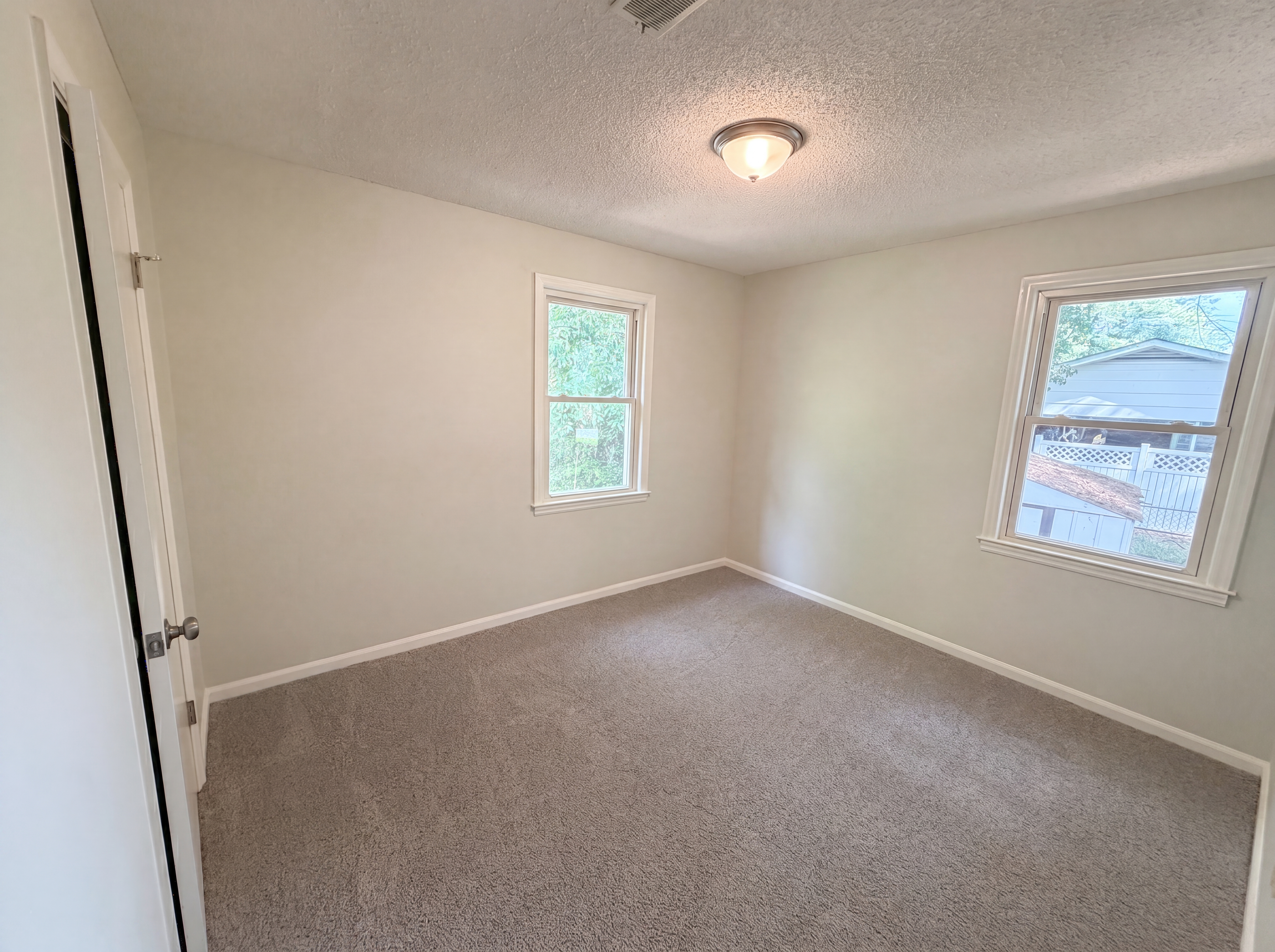 Photo 16 of 23 of 1328 Baffin Bay Rd, Columbia, SC