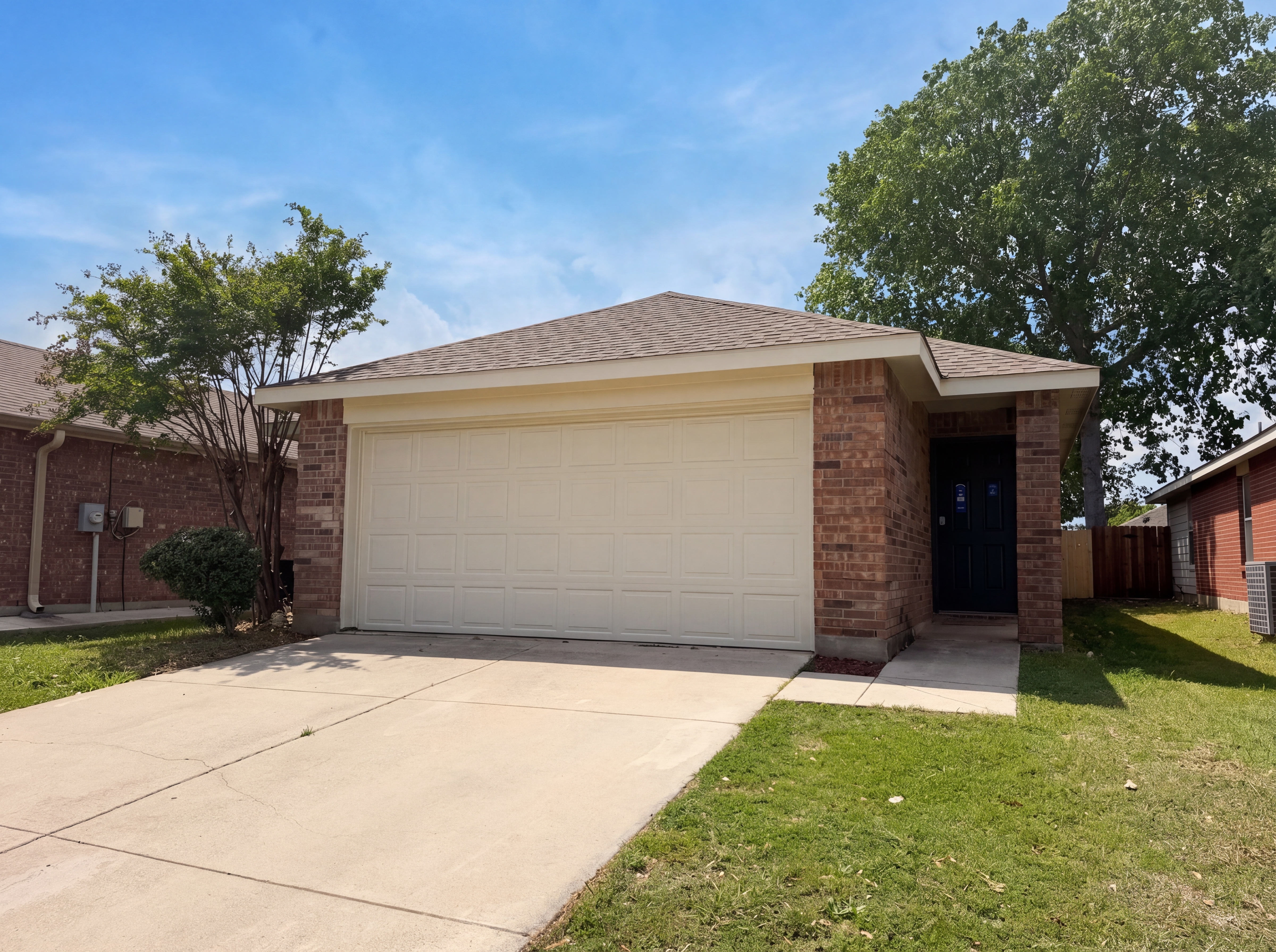 Photo 22 of 25 of 8849 Sun Haven Way, Fort Worth, TX
