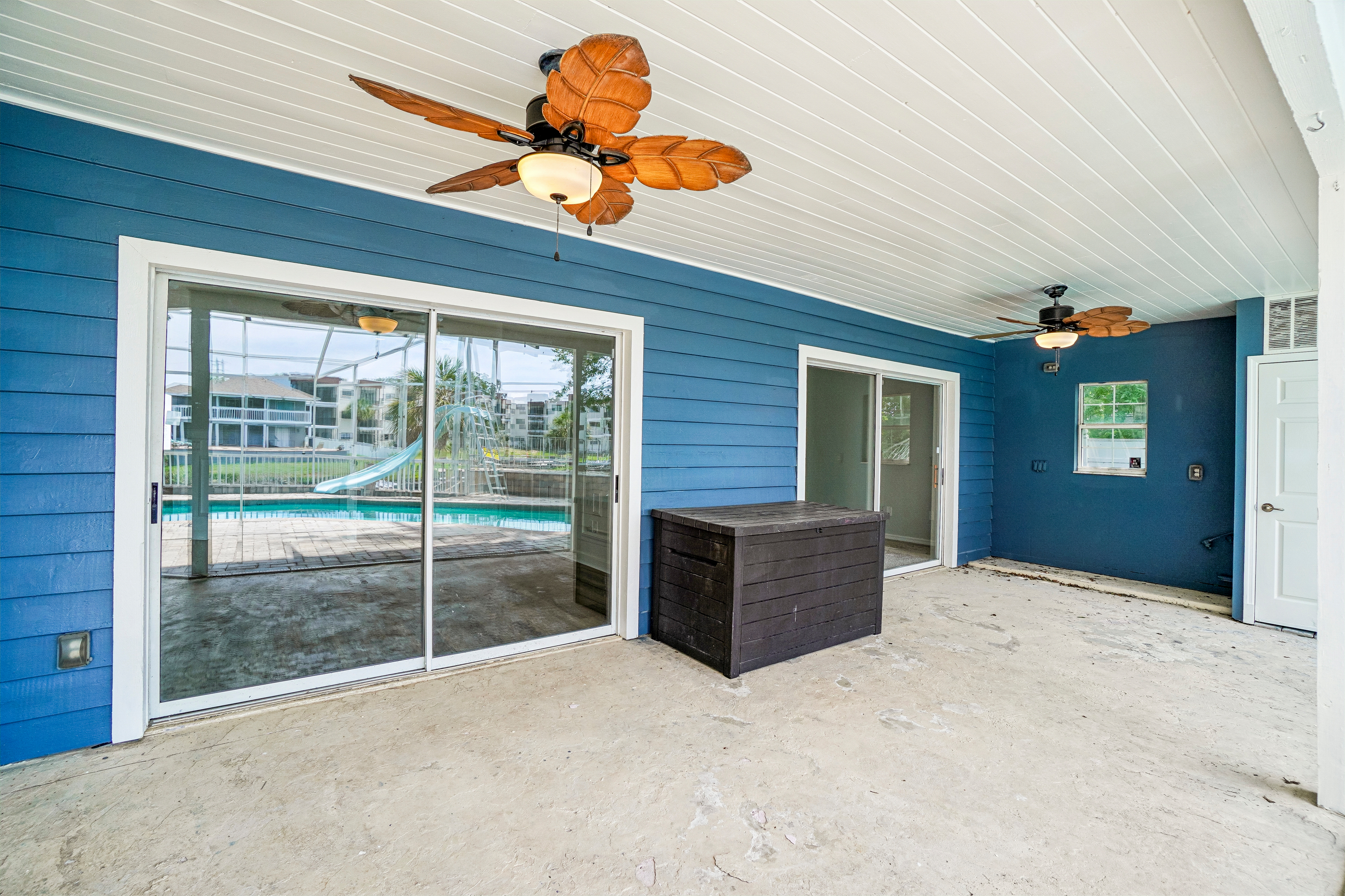 Photo 57 of 63 of 5609 Executive Dr, New Port Richey, FL