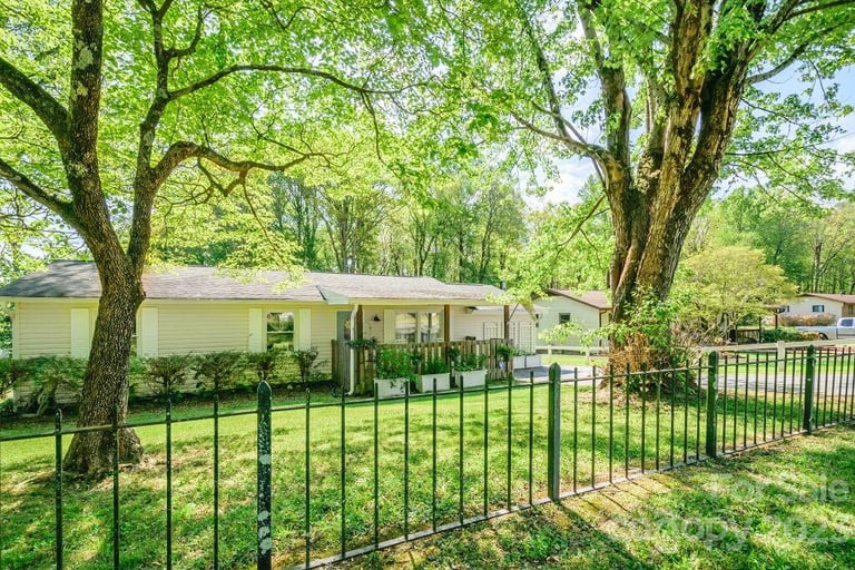 120 Upward Acres St, East Flat Rock, NC 28726 Opendoor