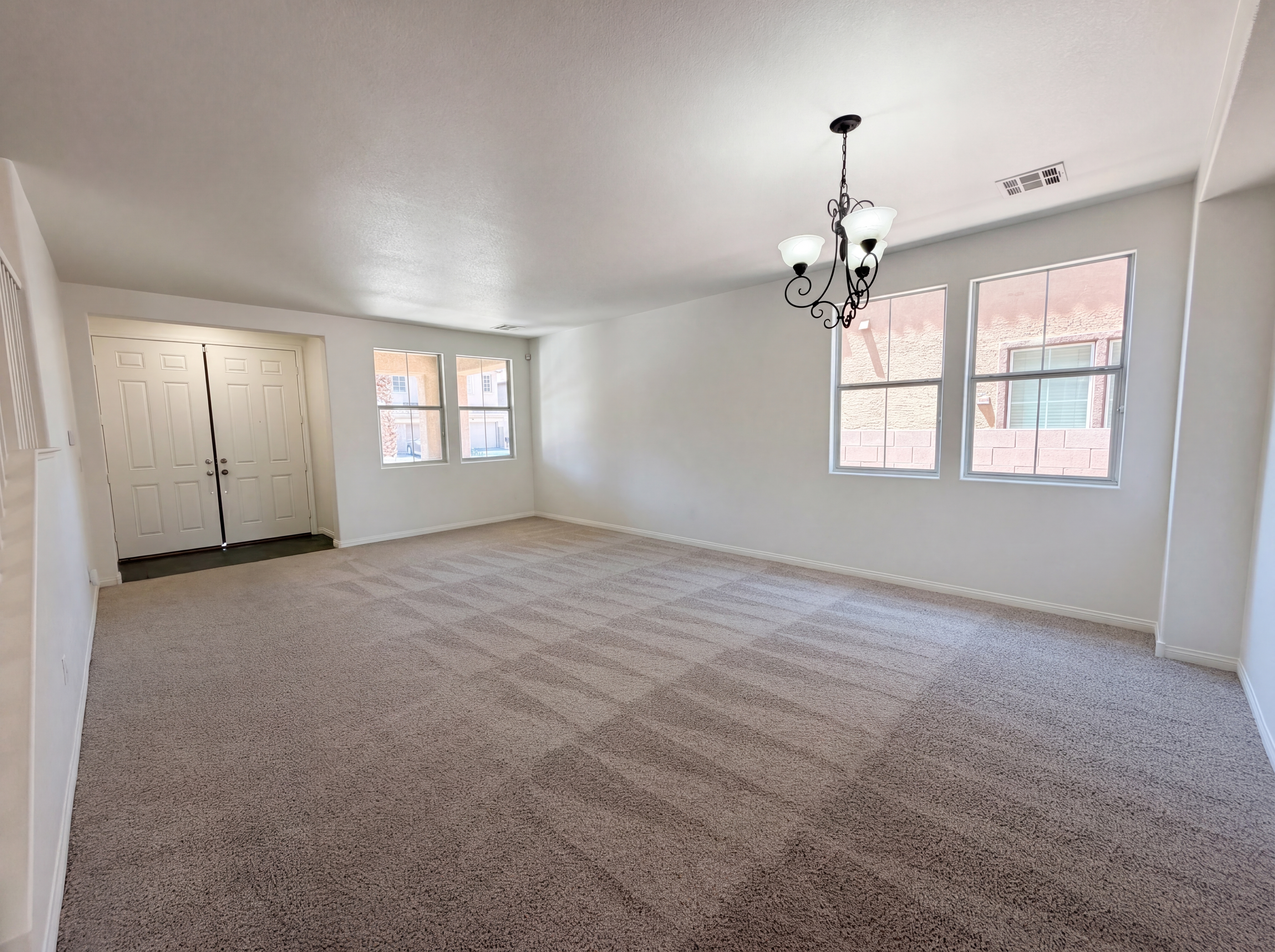 Photo 3 of 44 of 3216 Bonassola Ave, North Las Vegas, NV