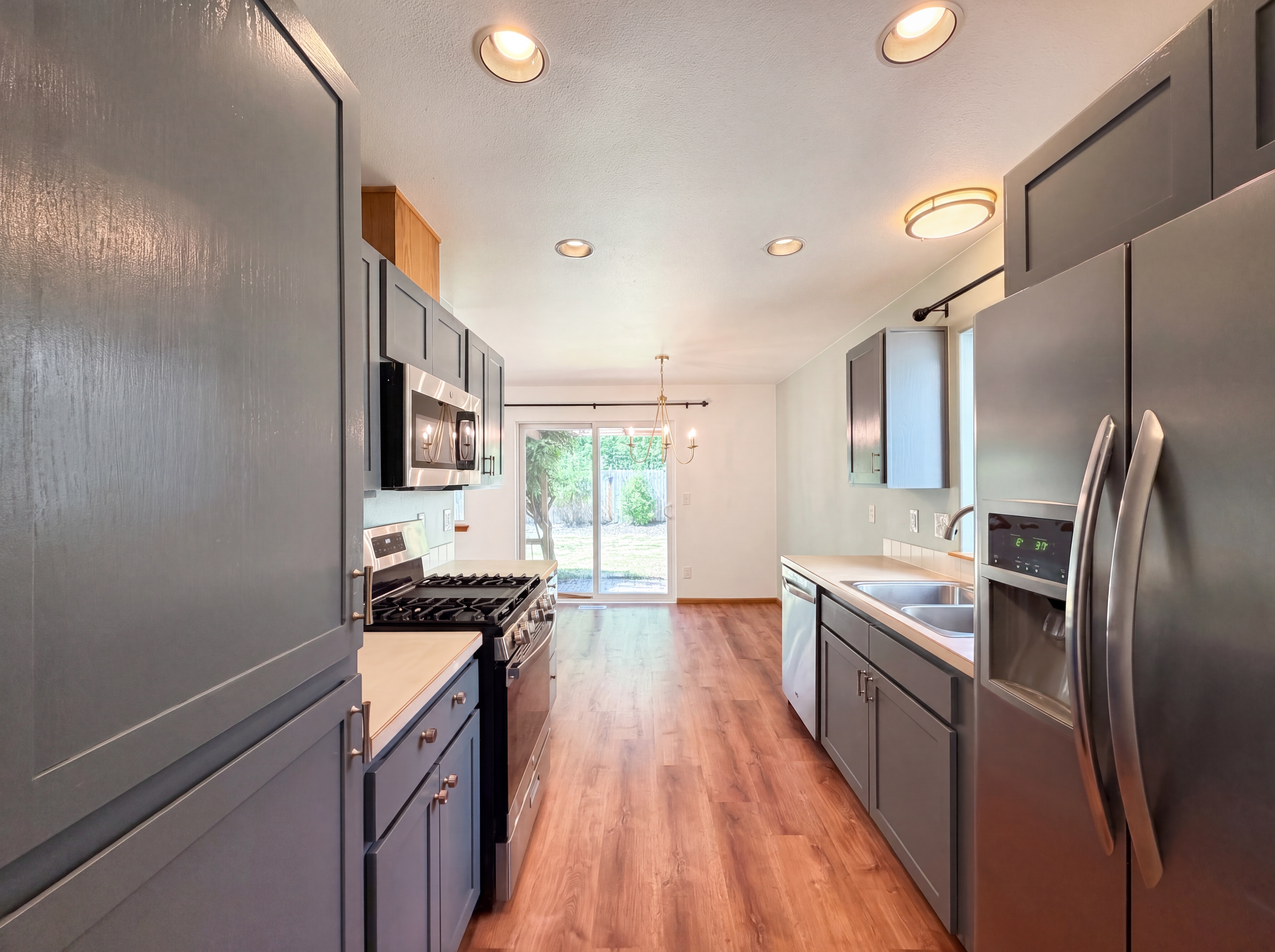 Photo 9 of 20 of 3344 Oakcrest Dr, Forest Grove, OR