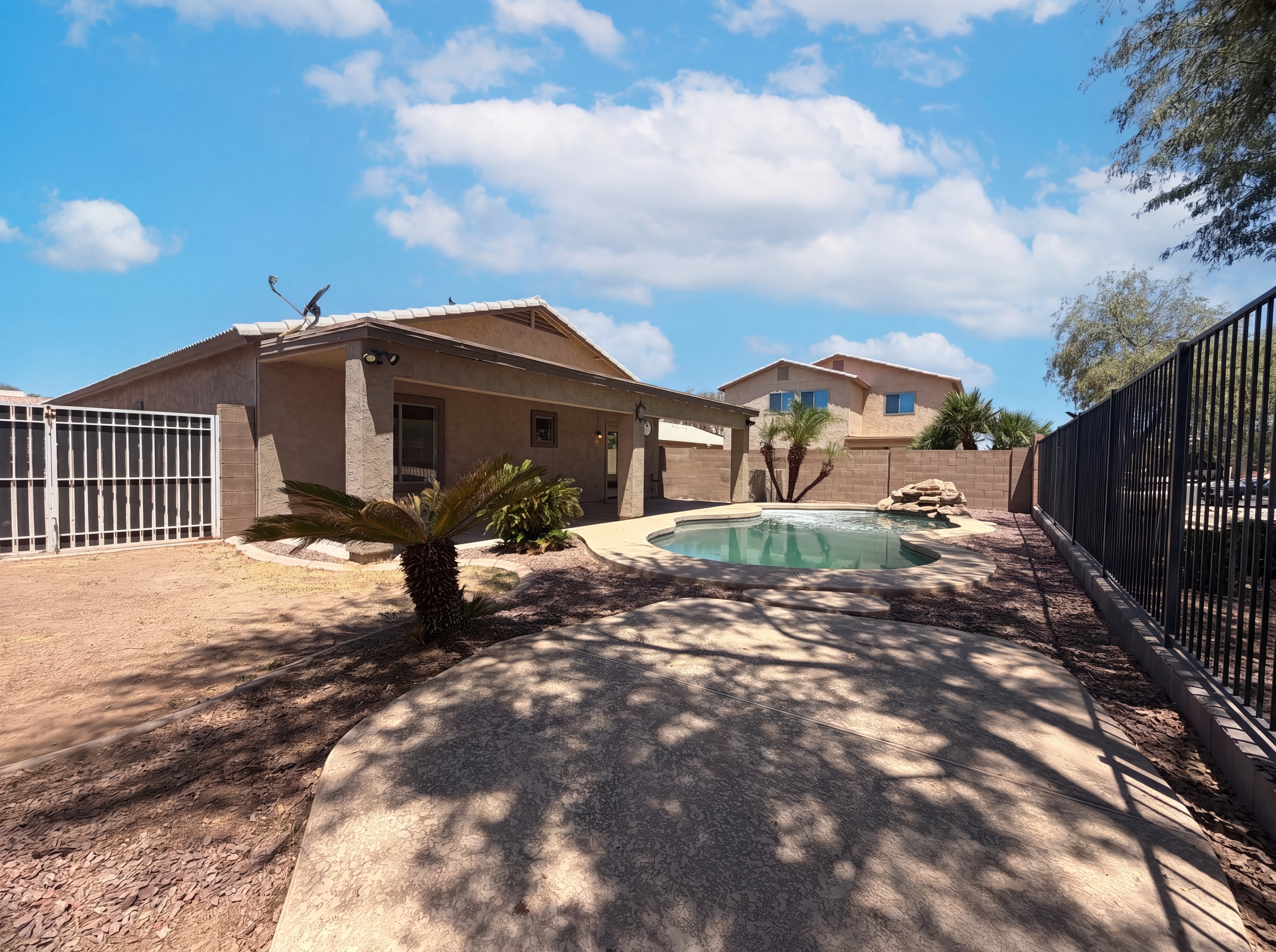 Photo 5 of 17 of 28783 N Sedona Pl, San Tan Valley, AZ