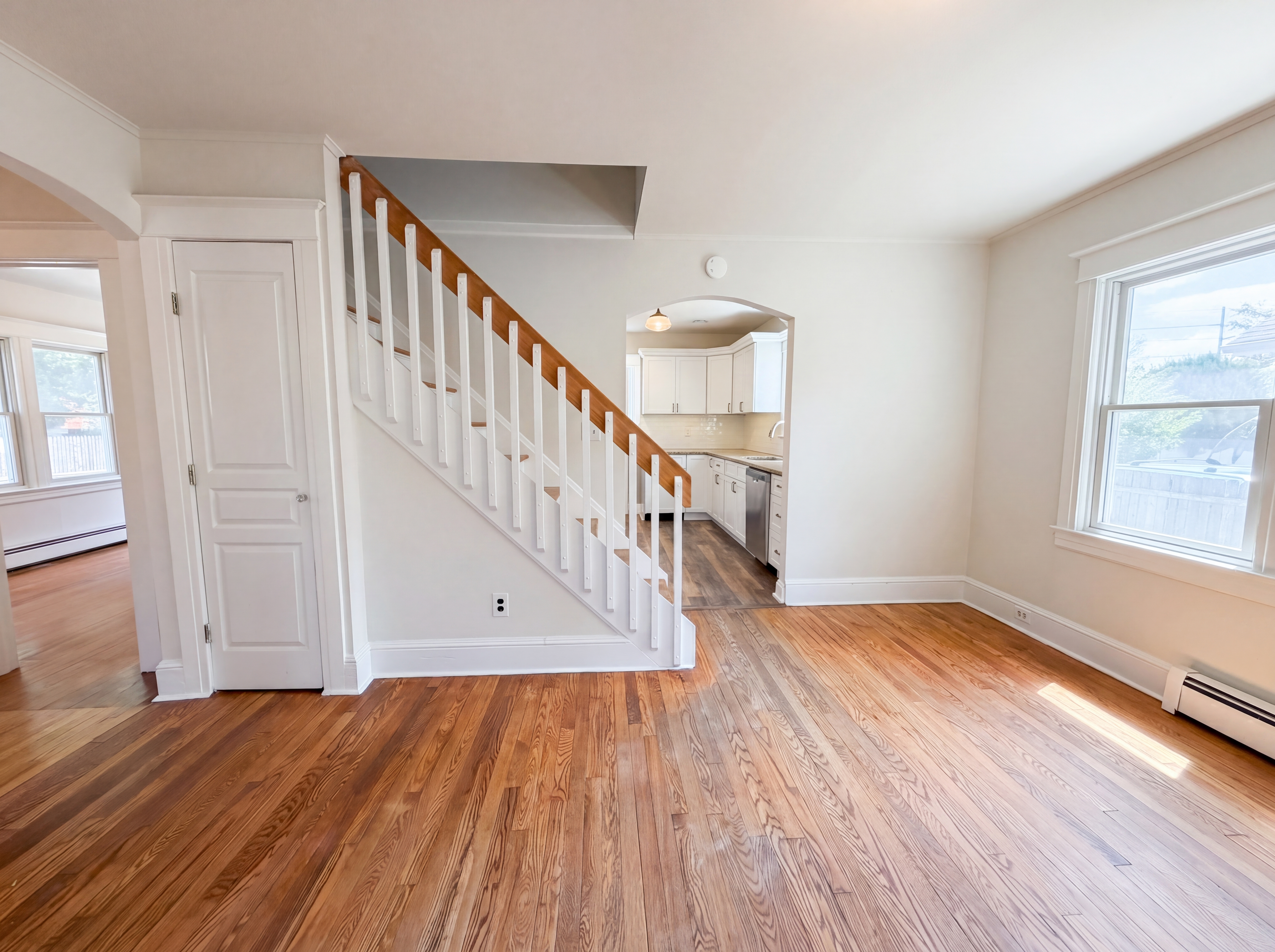Photo 7 of 26 of 43 Highland Ave, Patchogue, NY