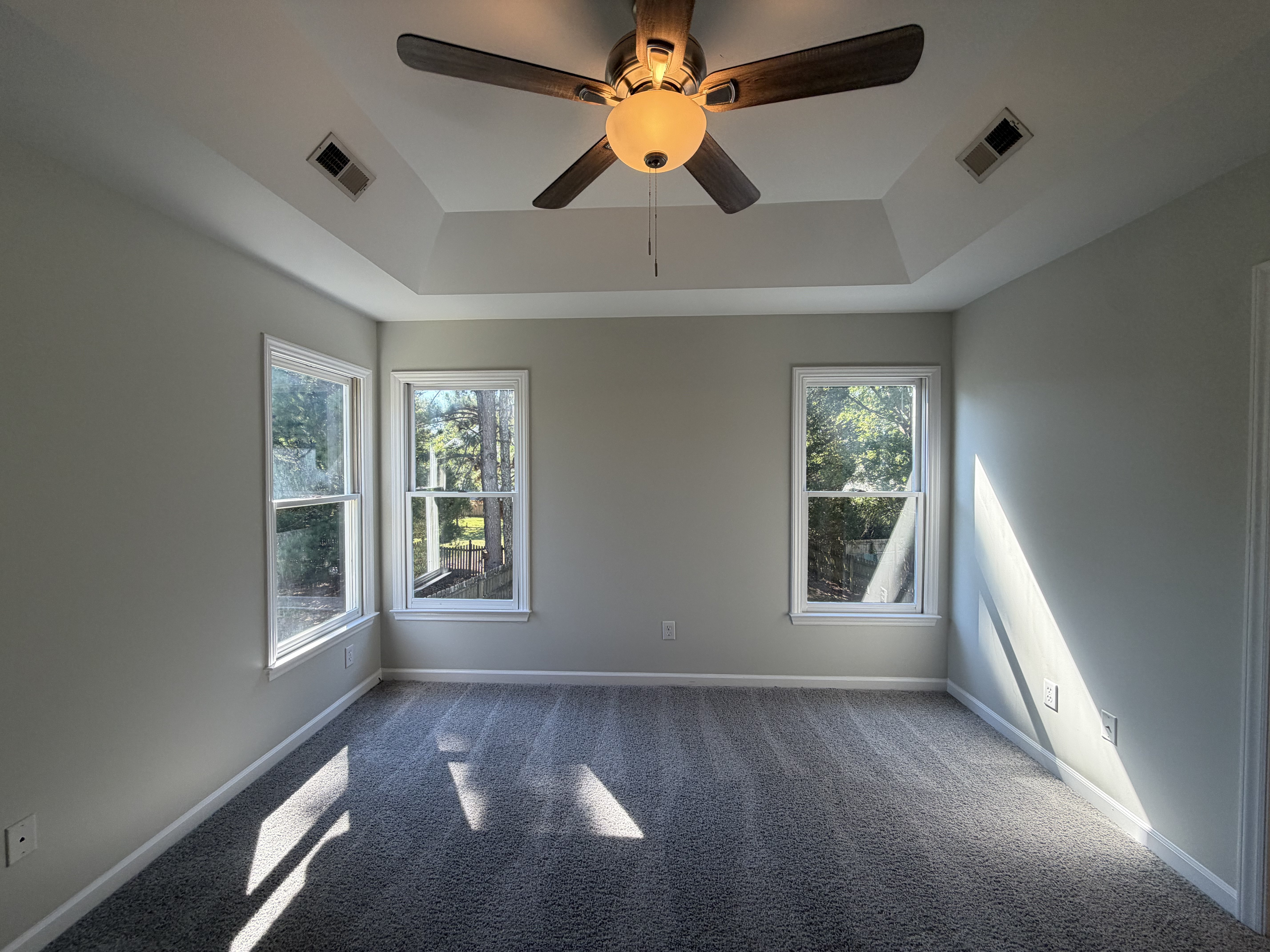 Photo 8 of 17 of 5908 Wateree Dr, Durham, NC
