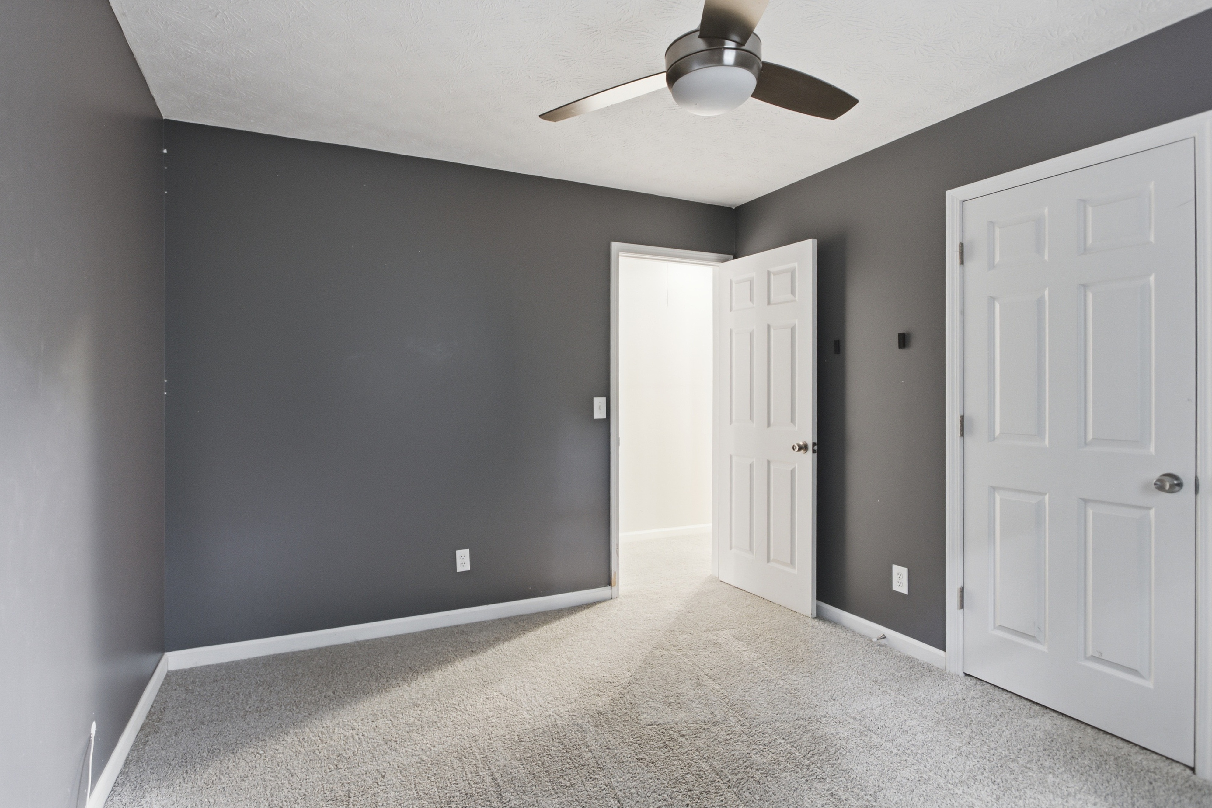 Photo 23 of 37 of 3504 Wellsley Dr, Powder Springs, GA