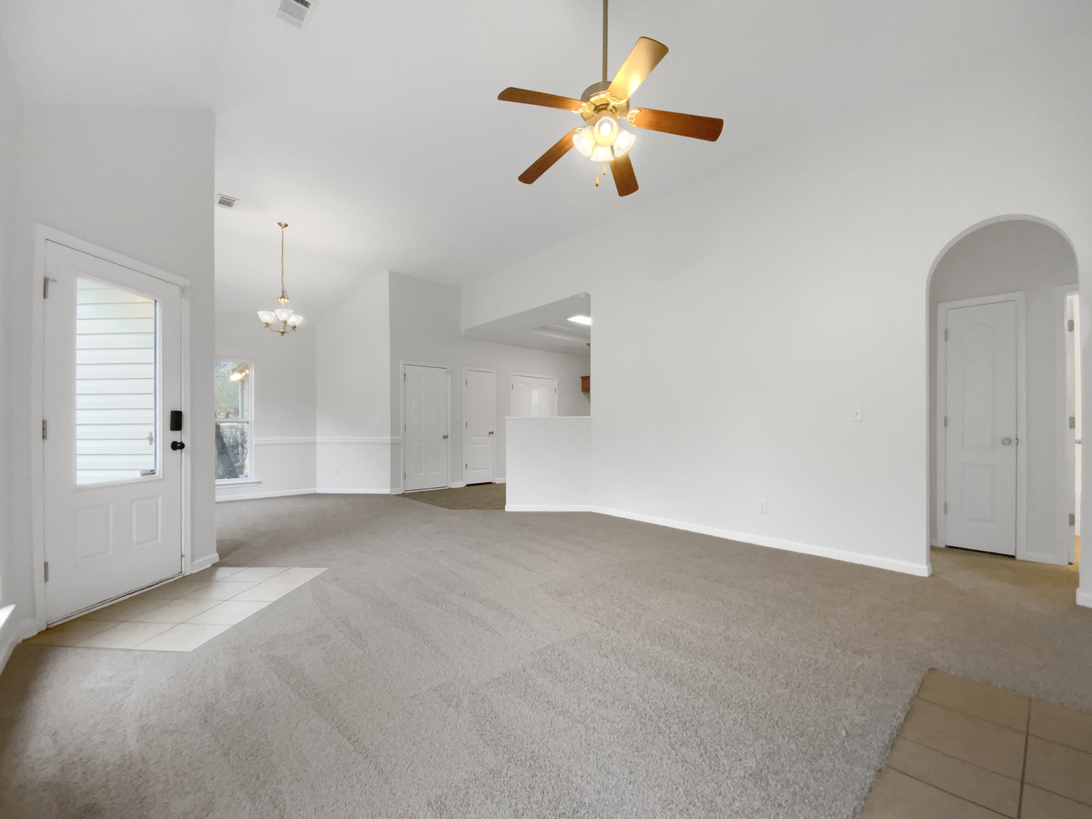 Photo 13 of 19 of 4555 Rosser Loop Dr, Bessemer, AL