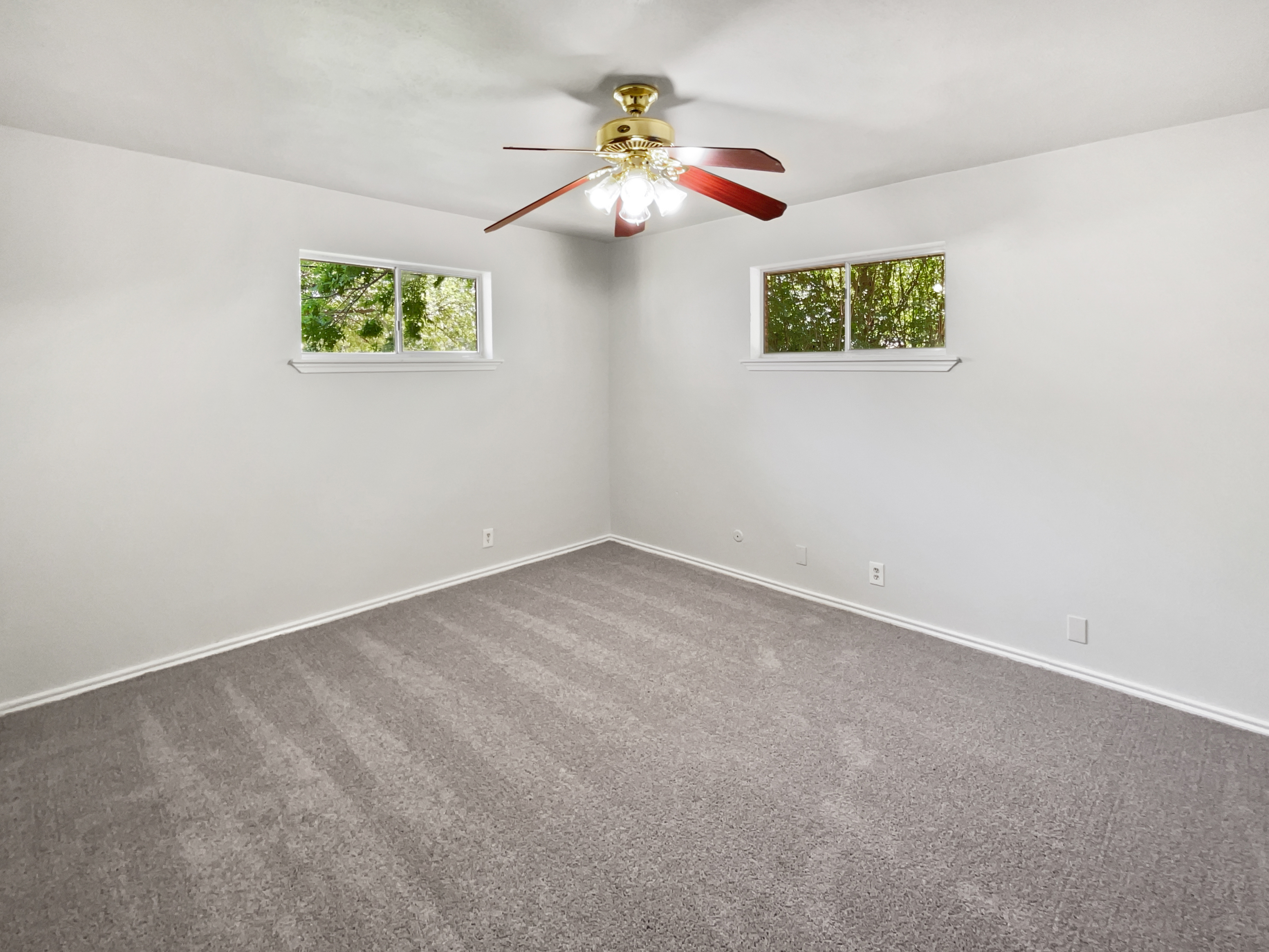 Photo 16 of 18 of 103 Comanche Ct, Waxahachie, TX